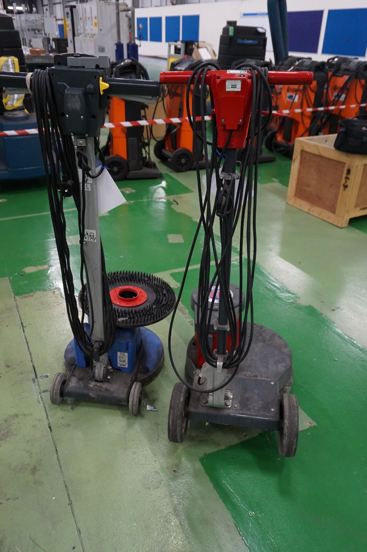 1 x A3 Machinery limited rotary floor scrubber with 1 x Numatic international rotary floor scrubber - Image 4 of 4