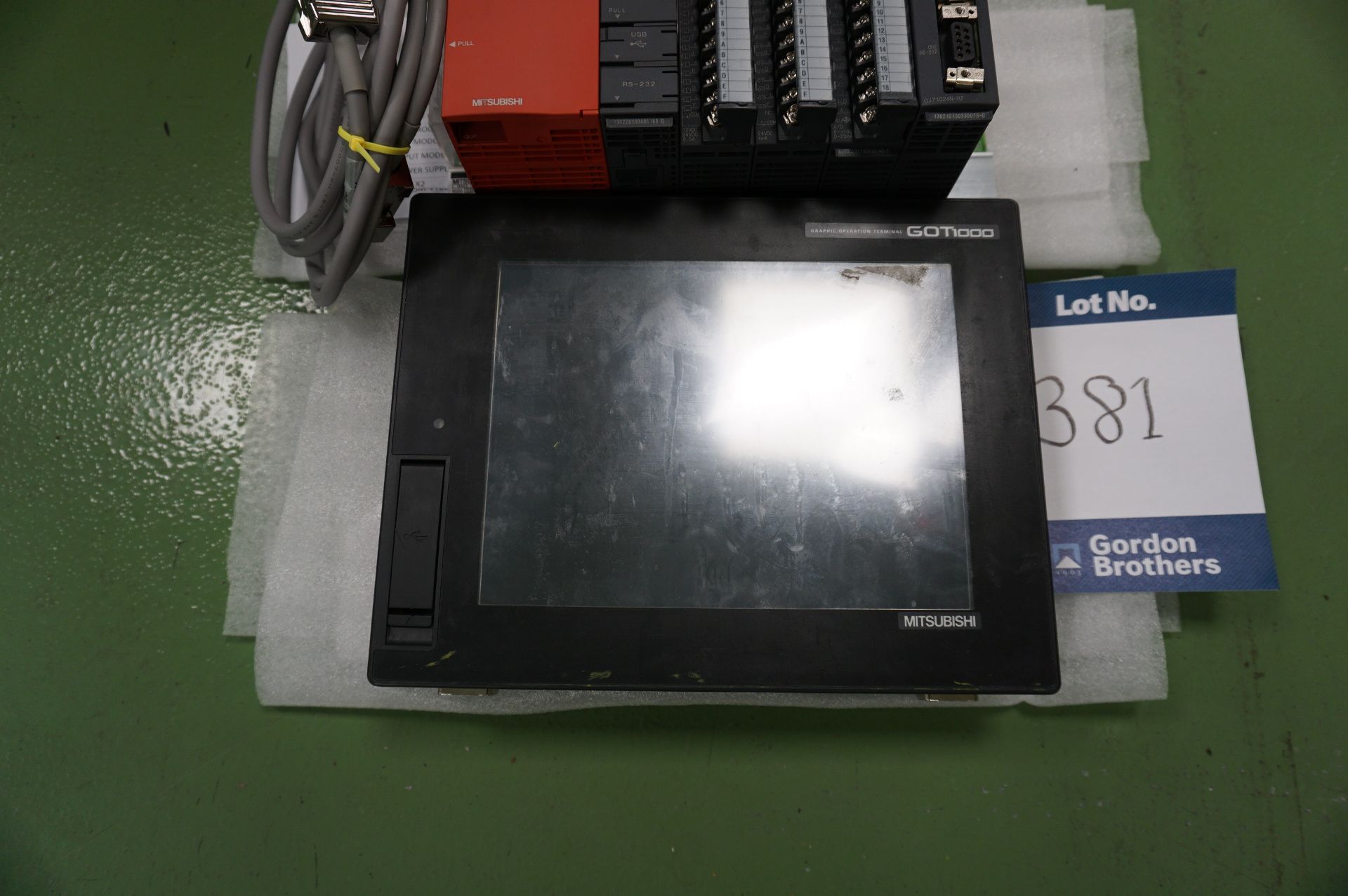 Mitsubishi Q series PLC system with GOT1000 HMI screen - Image 5 of 6
