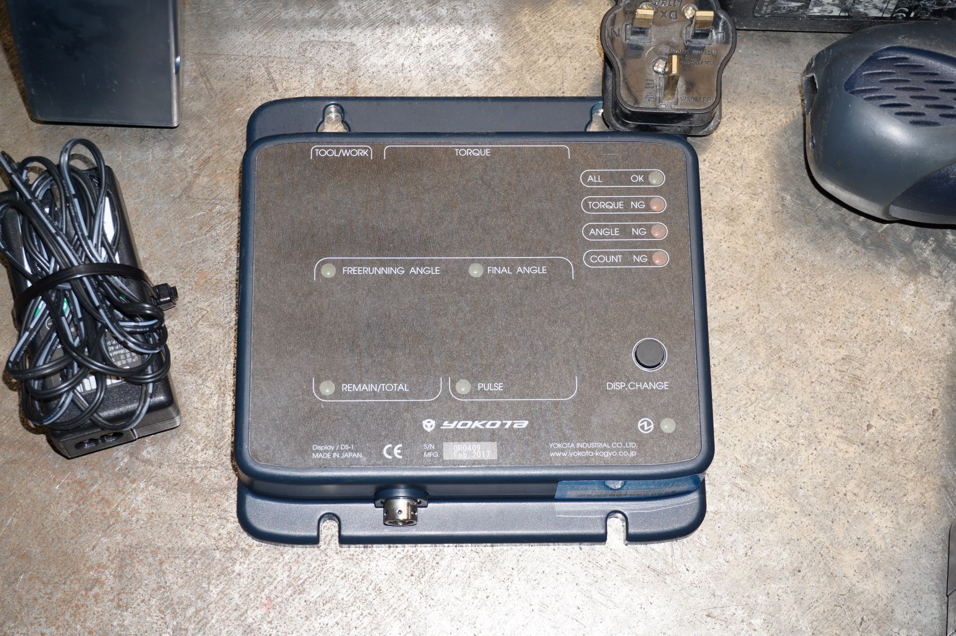 3 x Yokota YS-E900 18Volt battery impulse wrenches with Yokota WU-1 wireless control unit, Yokota DS - Image 2 of 4