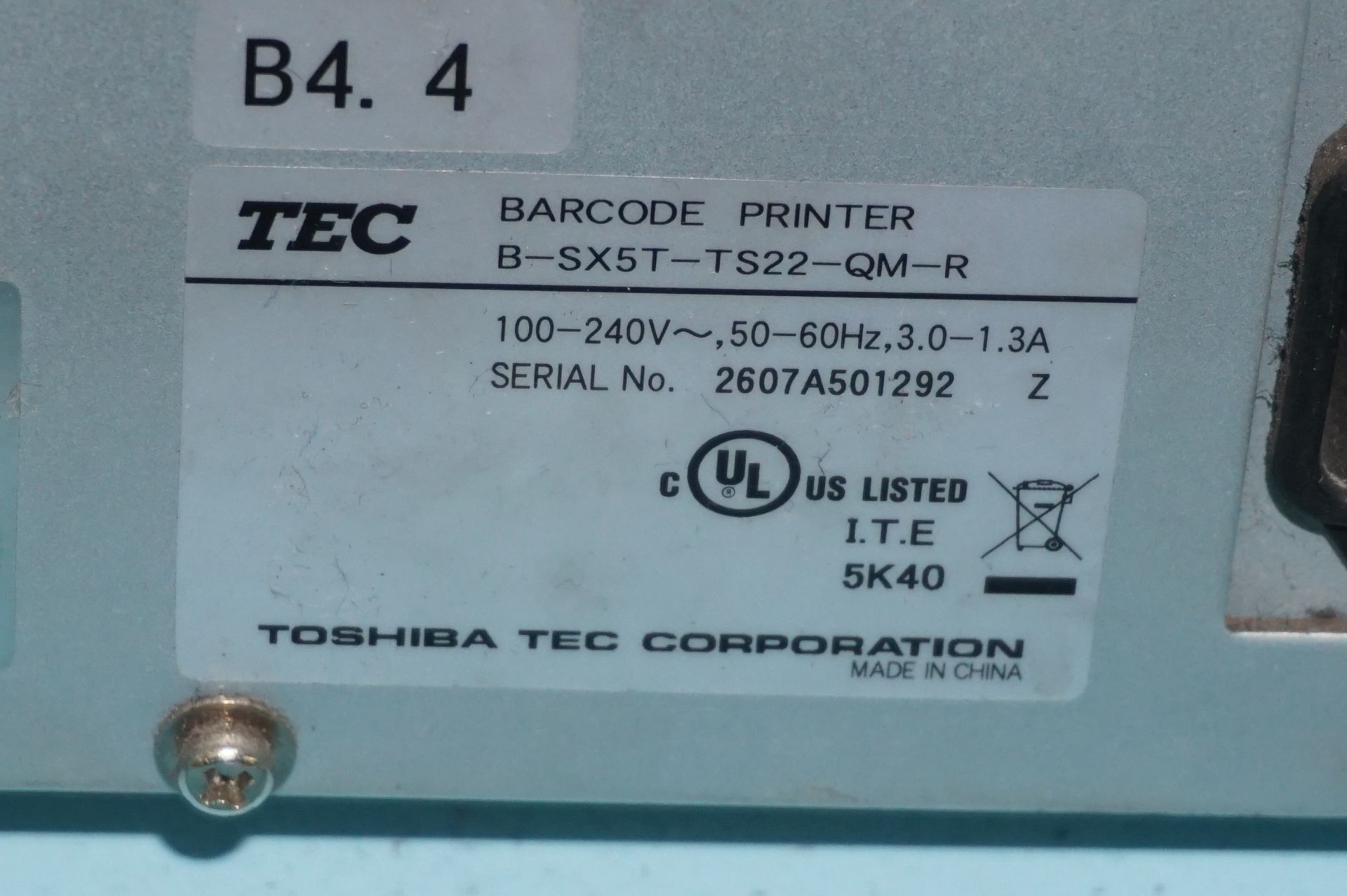 2 x Toshiba TEC B-SX5T-TS22-QM-R SX5 RFID ready barcode/label printers with stand - Image 4 of 4