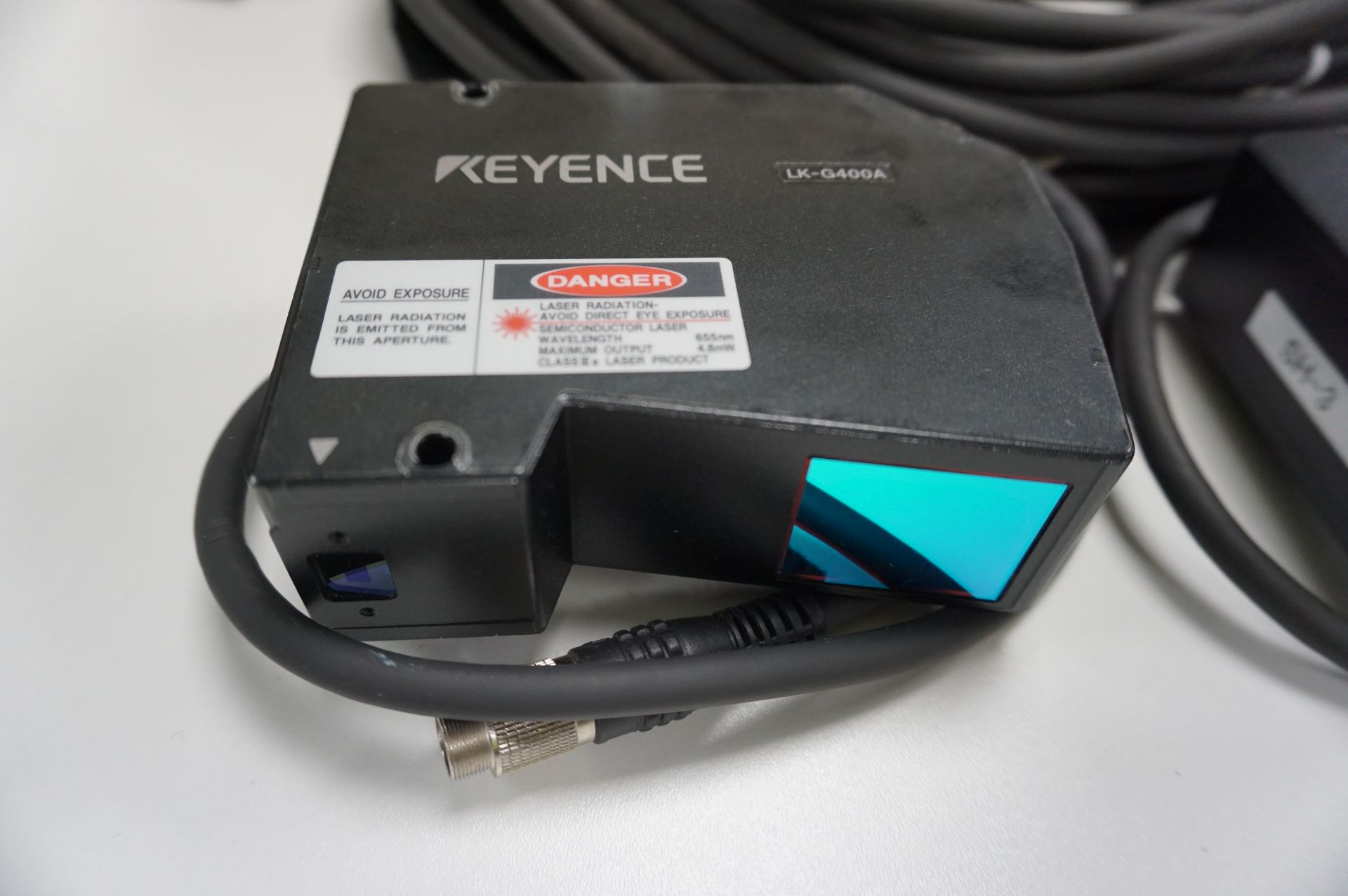 2 x Keyence LK-G400A laser sensors - Image 2 of 3