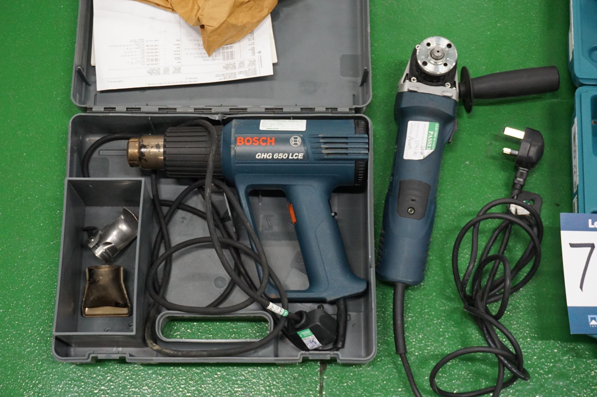 1 x Bosch GHG 650 LCE heat fun with carry case with 1 x Makita TM3000 320w multi tool with carry cas - Image 2 of 3