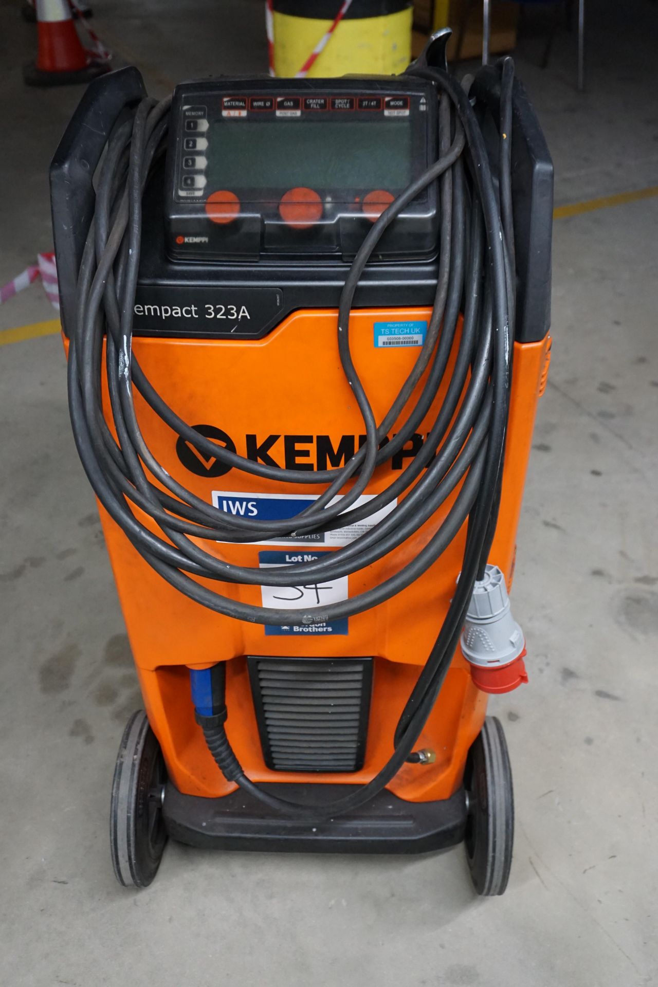 Kemppi Kempact 323A portable MiG welder