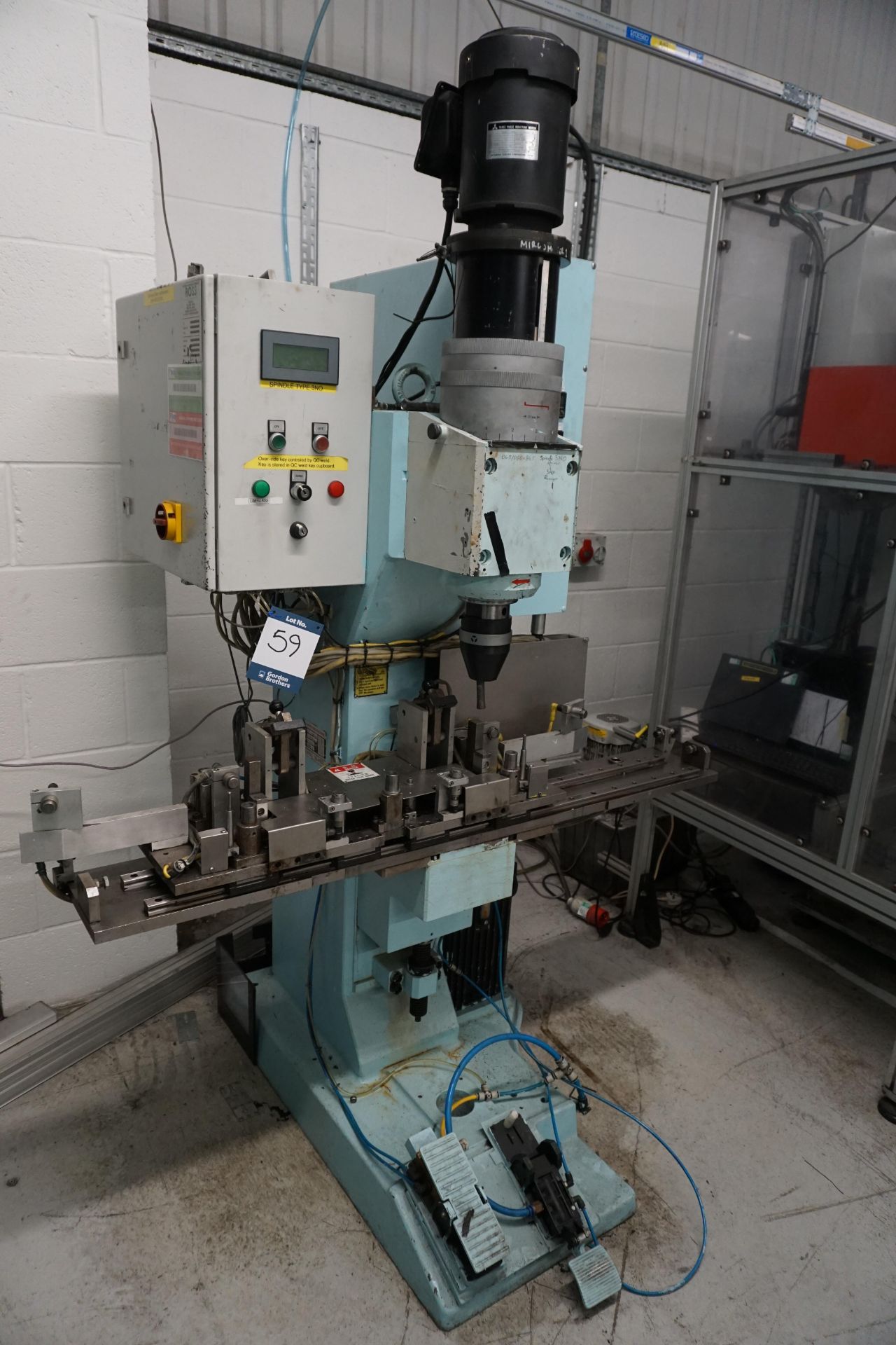 Yaskawa US-150 single head rivet machine - Image 2 of 9