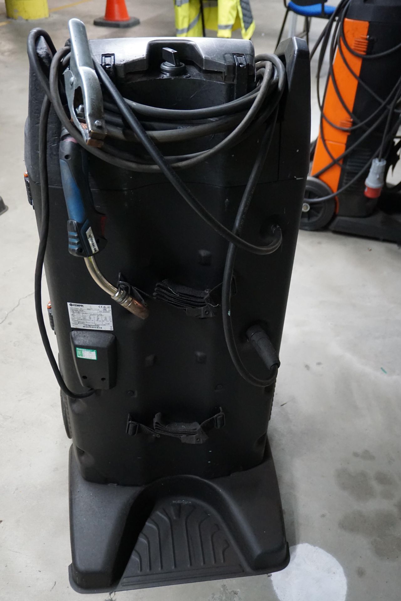 Kemppi Kempact 323A portable MiG welder - Image 3 of 4