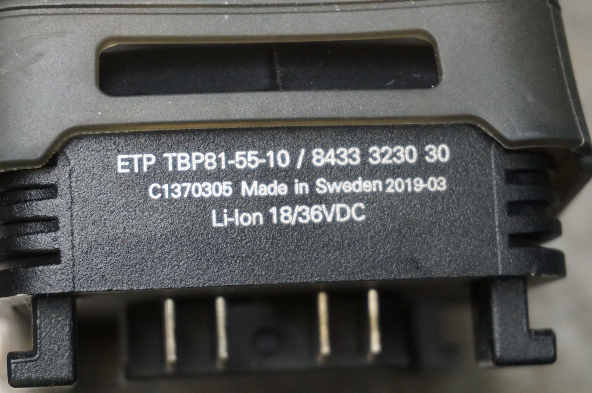 1 x Atlas Copco ETV STR31-10-10 transducerized nutrunner with 1 x Atlas Copco ETP TBP81-55-10, cordl - Image 4 of 7