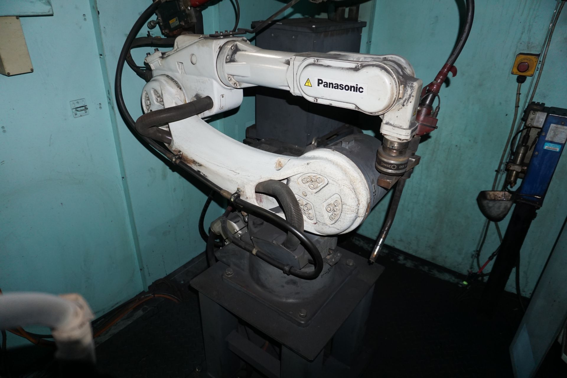 Box frame mounted MiG welding robot cell with 2 x Panasonic TA-1600 G2 6 axis MiG Robots - Image 12 of 14