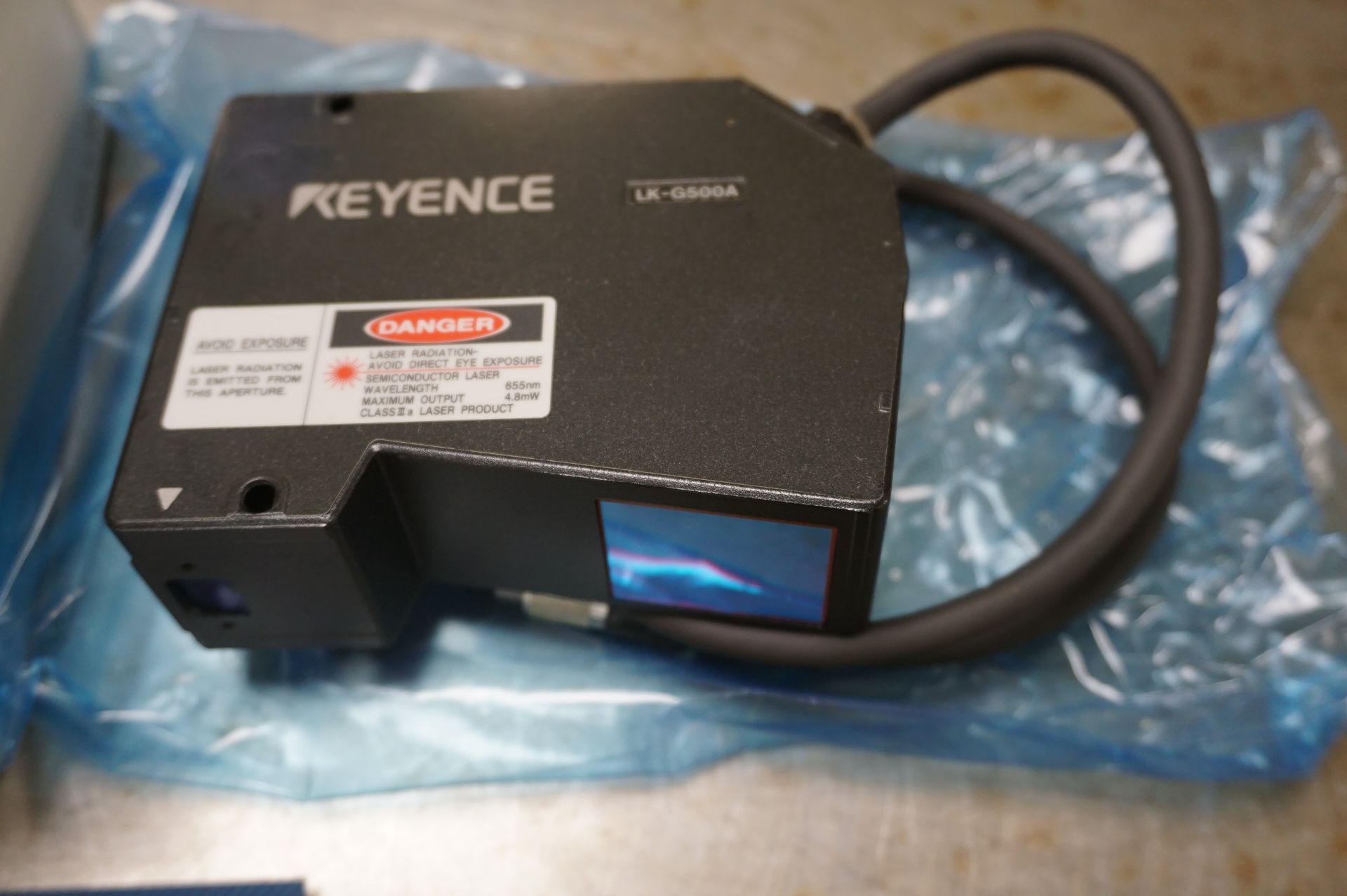 Keyence LK-G500A High speed, high accuracy CCD laser displacement sensor - Image 2 of 4