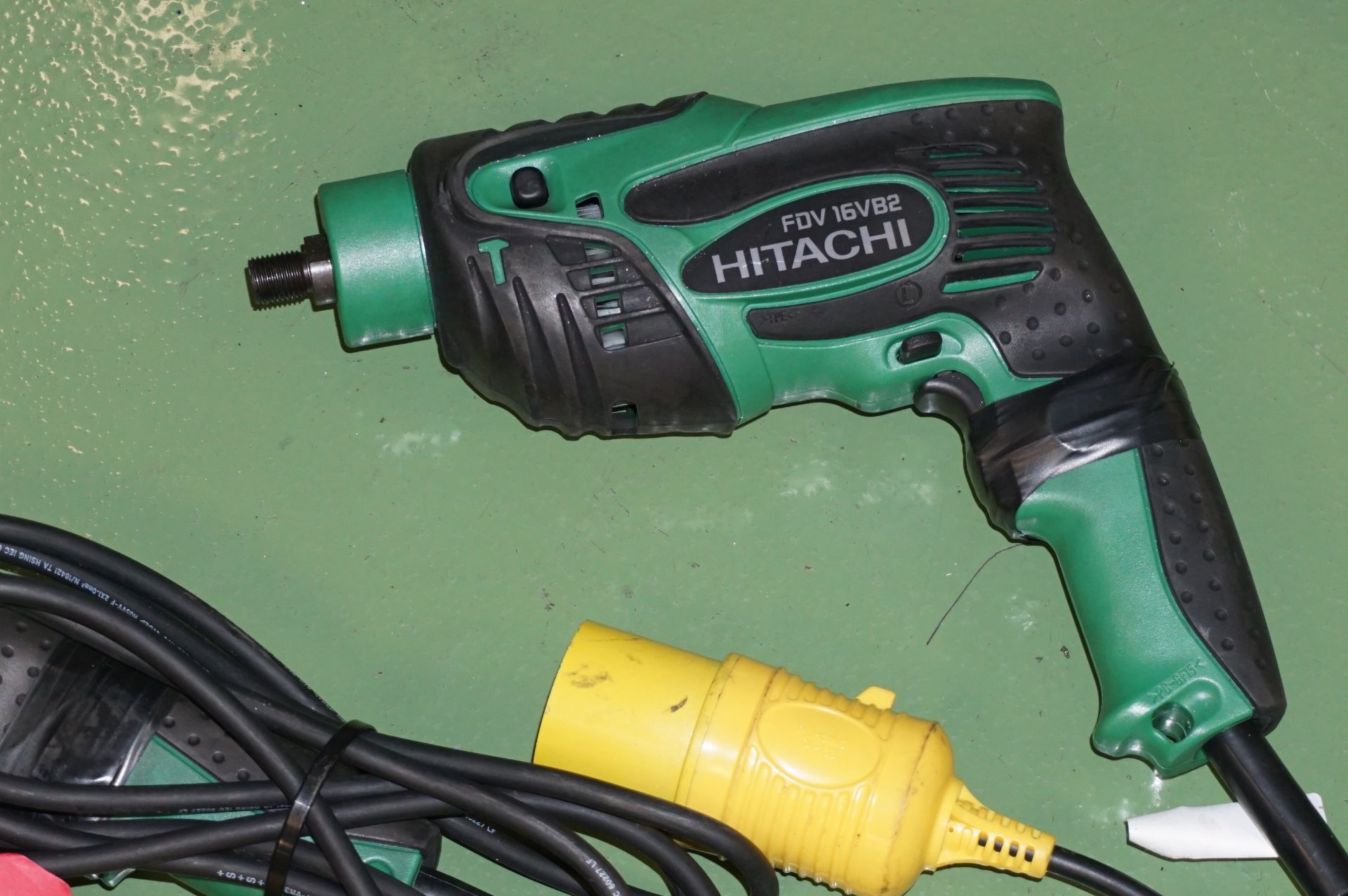 3 x Hitachi FDV 16V82 110v impact drills - Image 2 of 2