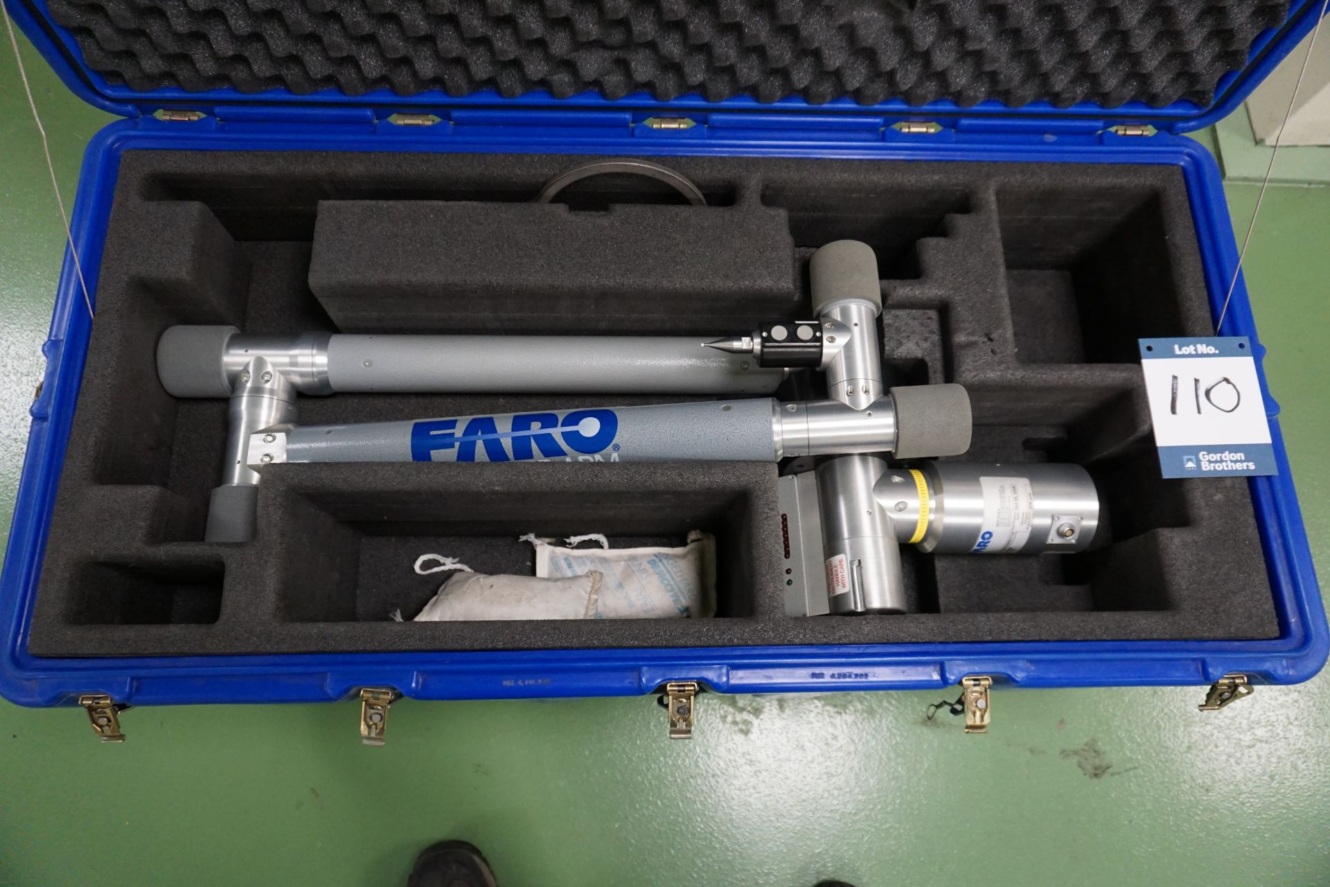 Faro Silver S08 portable 3D CMM measurement arm with flight case - Image 2 of 4