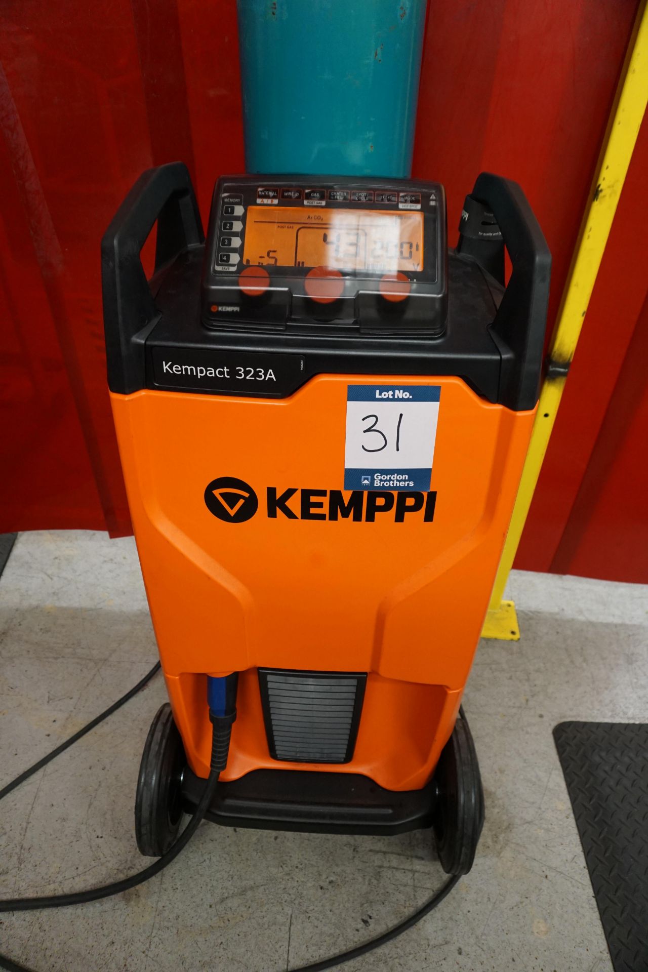 Kemppi Kempact 323A portable MiG welder