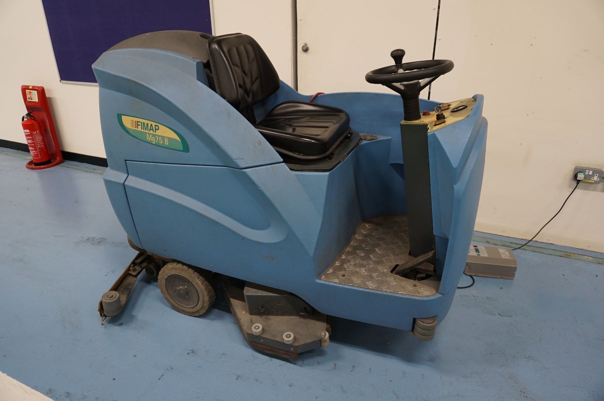 FIMAP Mg75 B ride on industrial floor scrubber/dryer