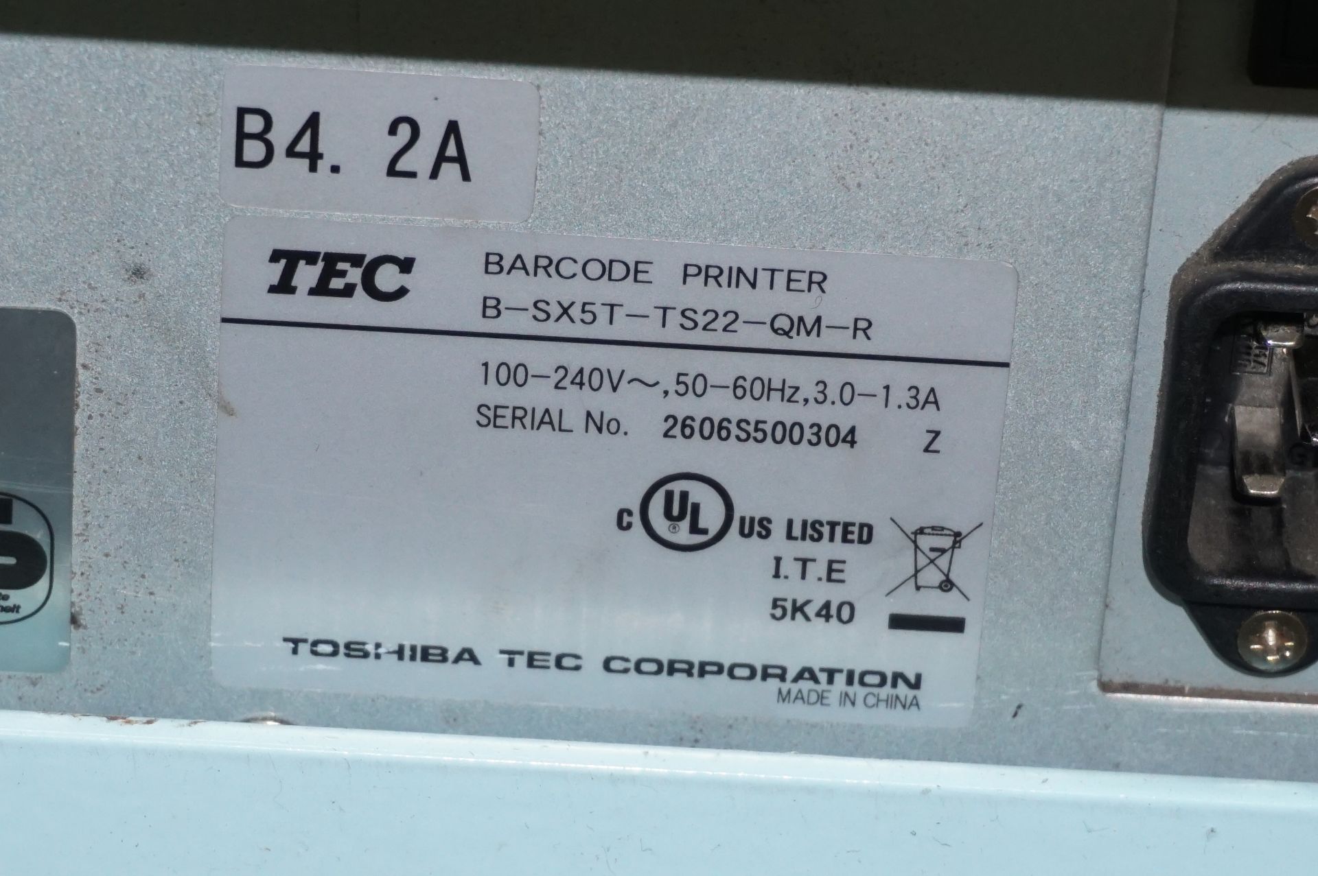 2 x Toshiba TEC B-SX5T-TS22-QM-R SX5 RFID ready barcode/label printers with stand - Image 3 of 4