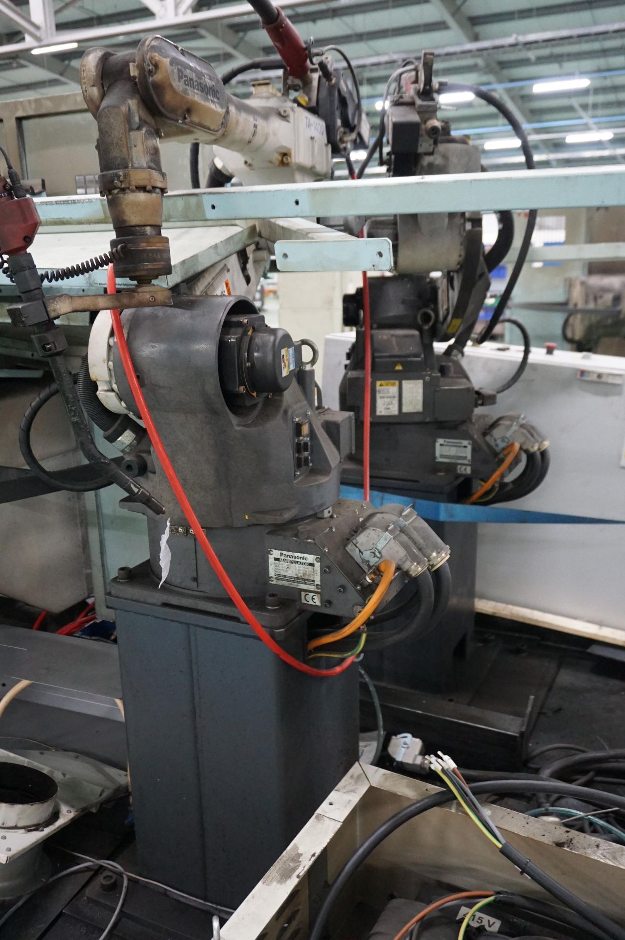 Box frame mounted MiG welding robot cell with 2 x Panasonic TA-1400 G3 6-axis MiG robot welders with - Image 11 of 16