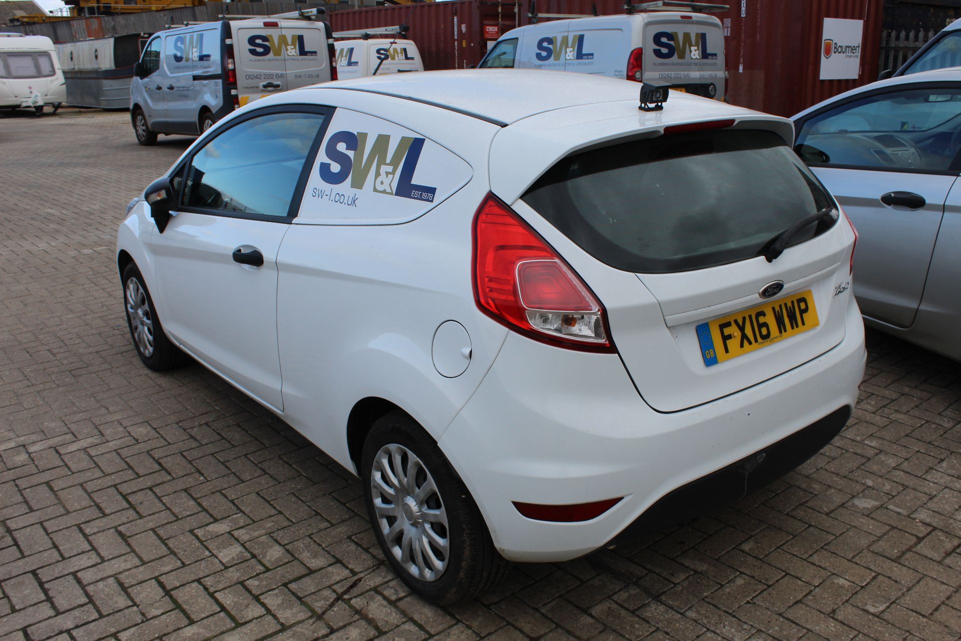 2016 Ford Fiesta 1.5 TDCi Car Derived Van - Image 4 of 9