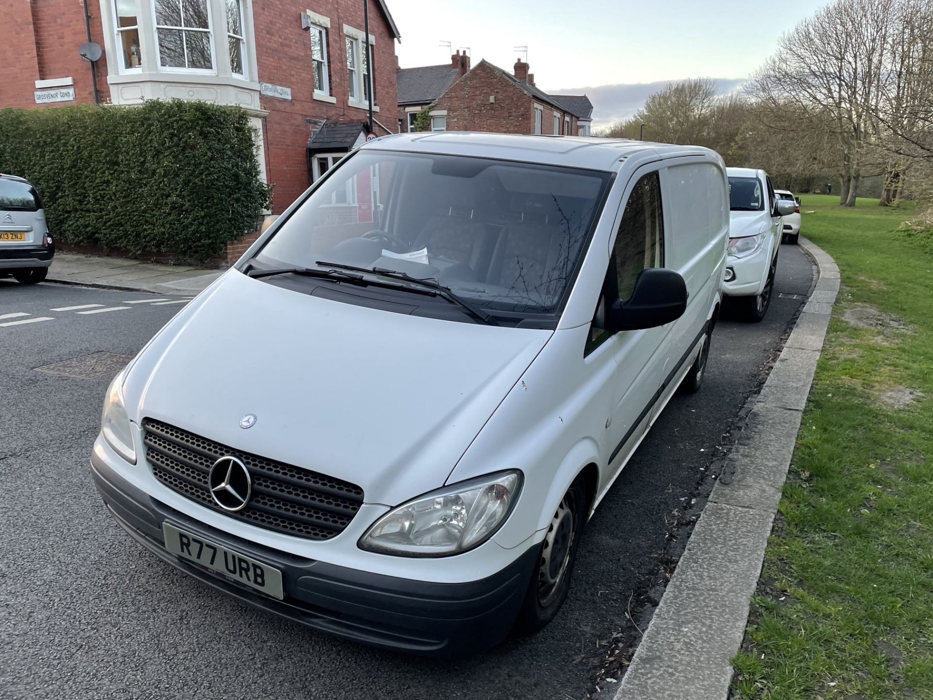 Mercedes Vito Diesel Van- Year 2009- Registration YH09 XVD - Image 2 of 4