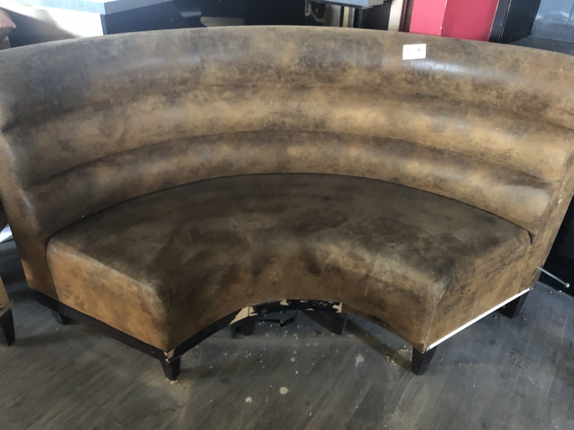 CURVED SEAT UNIT 800 (base) 1900 (top)