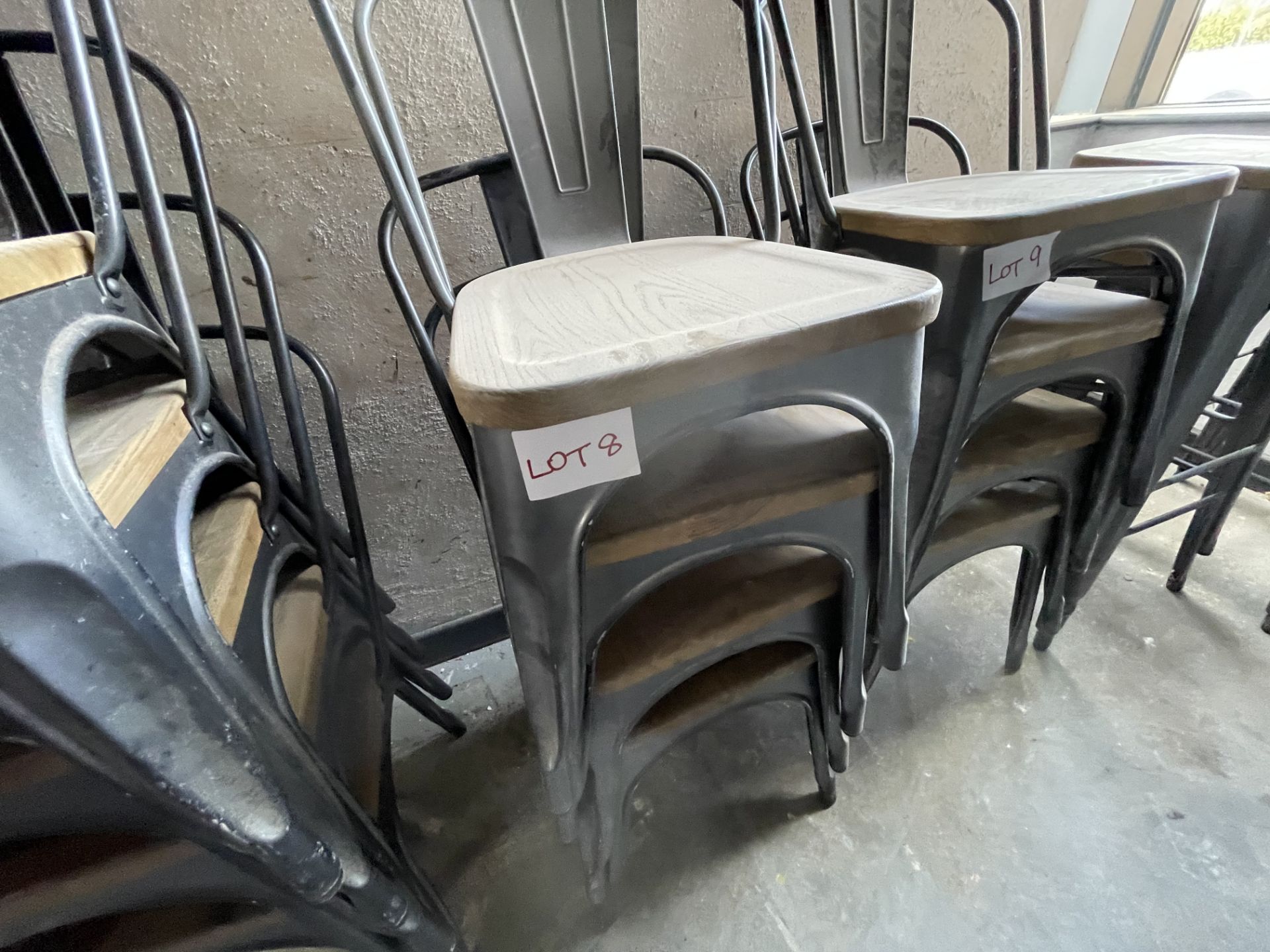 4 X METAL/WOOD STACKING CHAIRS