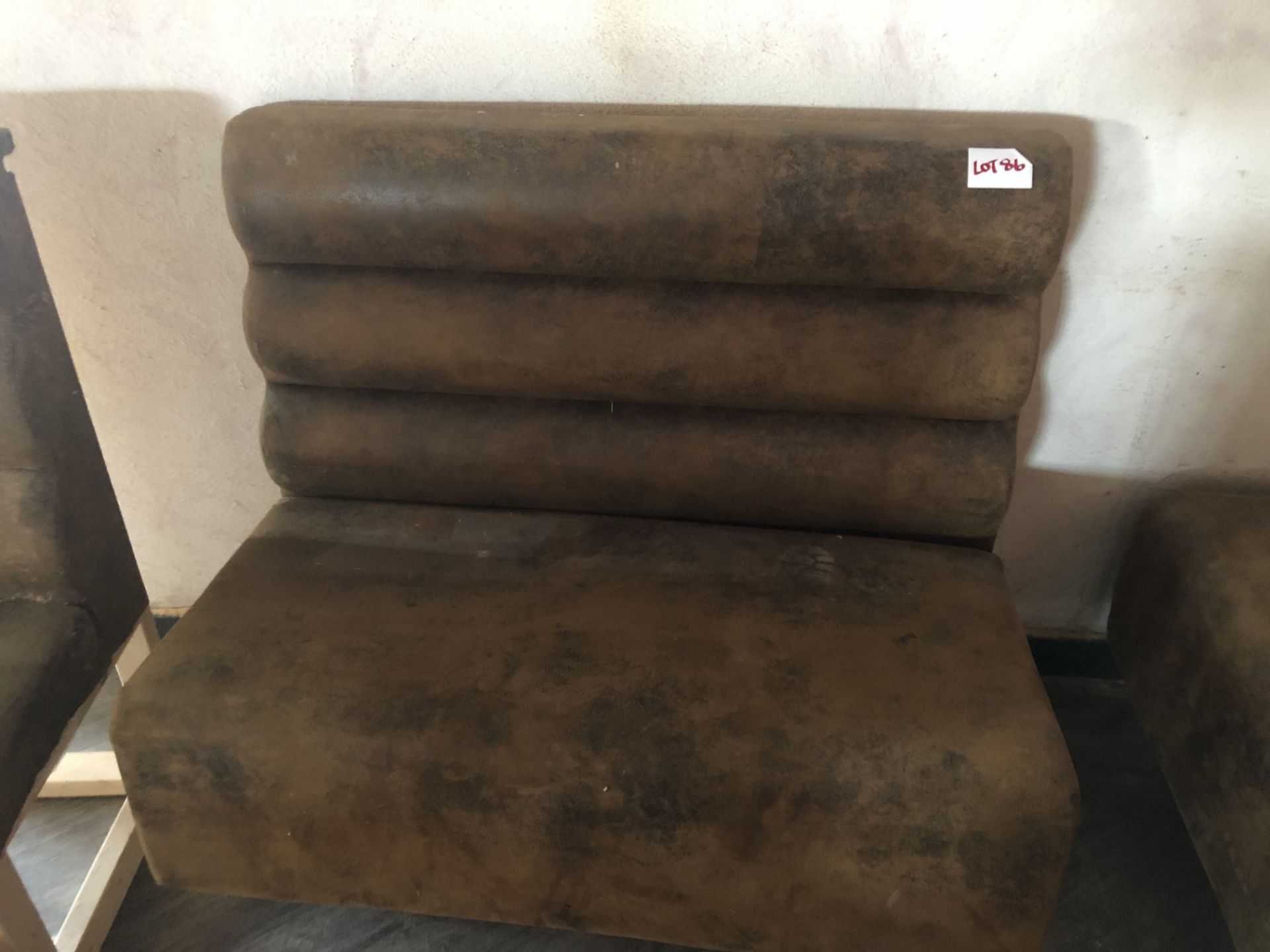 SINGLE SEAT UNIT 110 (w) x 100 (h)