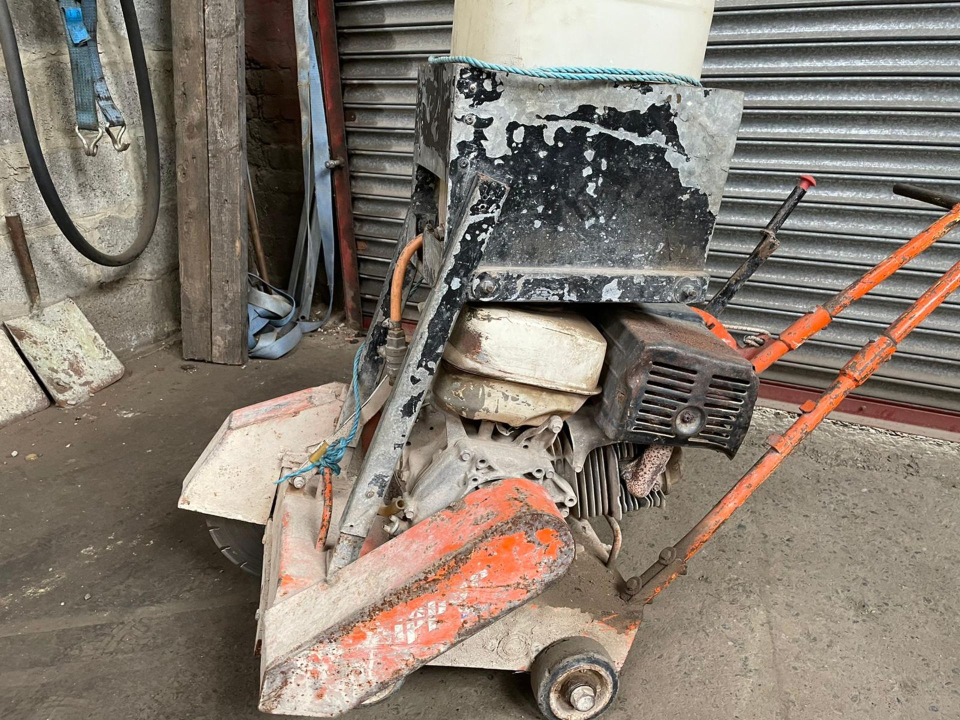 PETROL FLOOR SAW