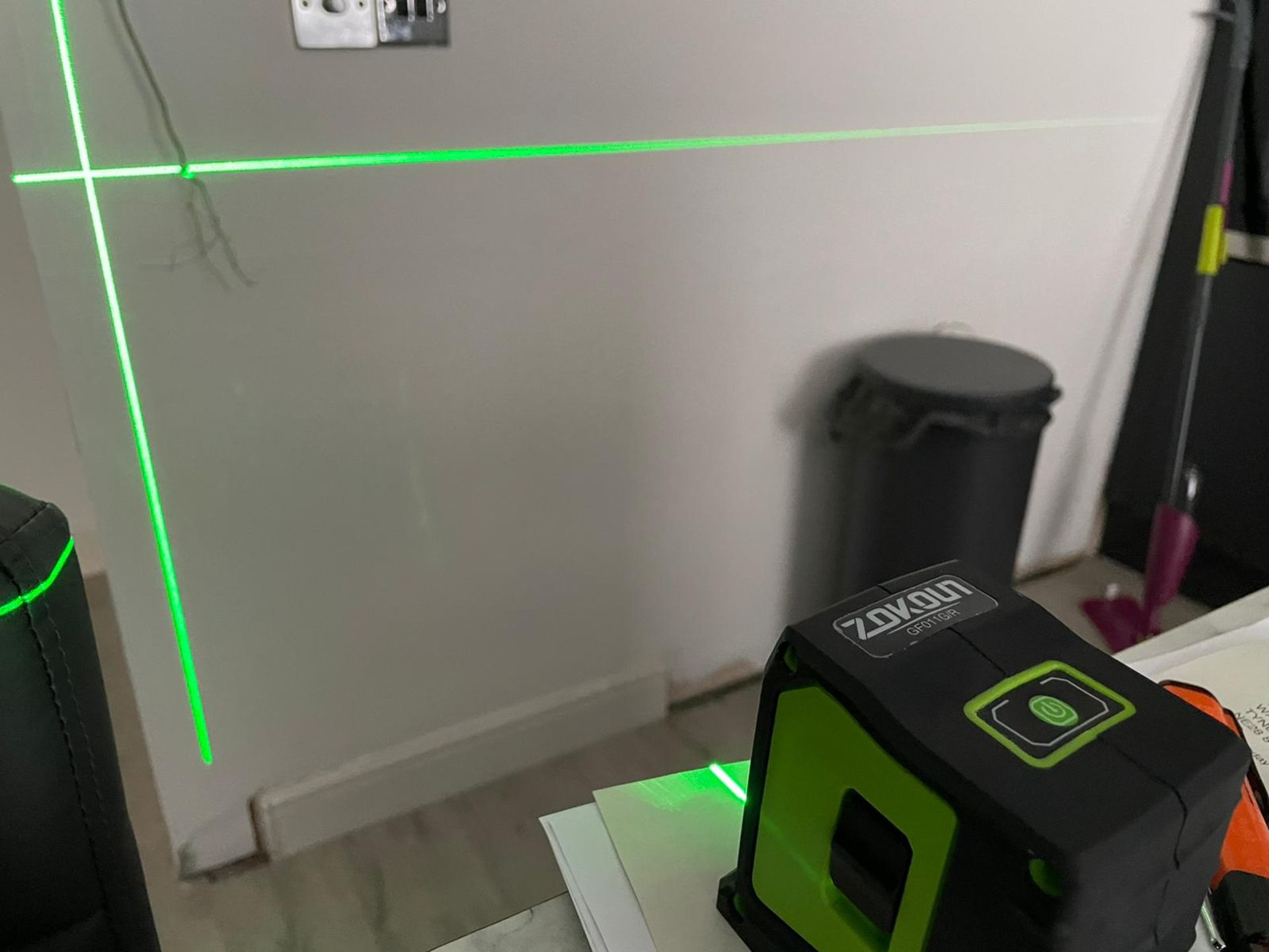 ZOKOUN GFO11G/R LASER LEVEL - Image 3 of 3