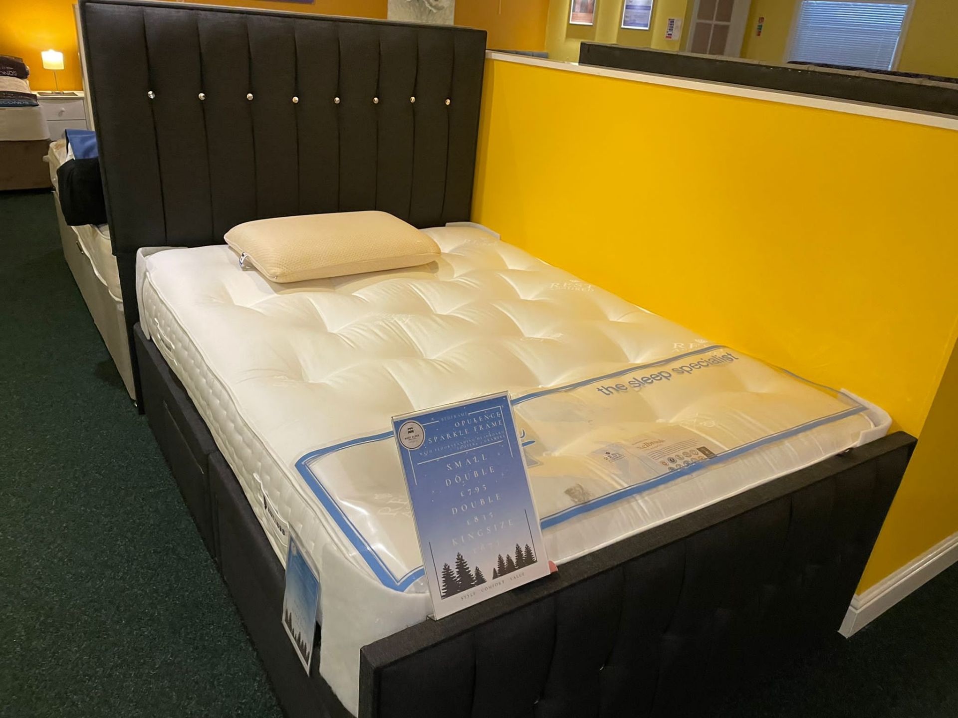 Ex Display Sweet Dreams Opulence 4 Draw Double Rest Assured Kelbrook Mattress RRP 1180