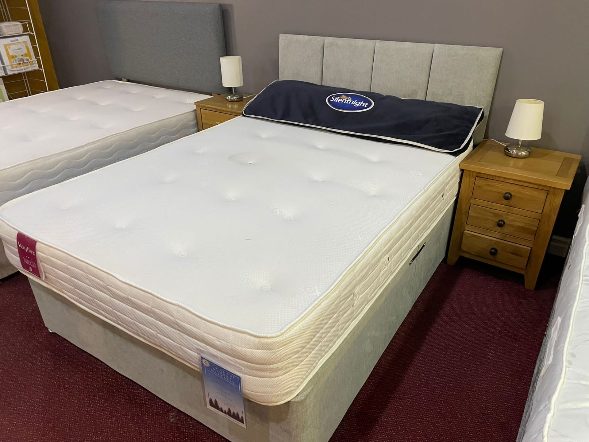 Ex Display Kayflex Twilight Double Mattress Base and Headboard (RRP 430) - Image 2 of 3