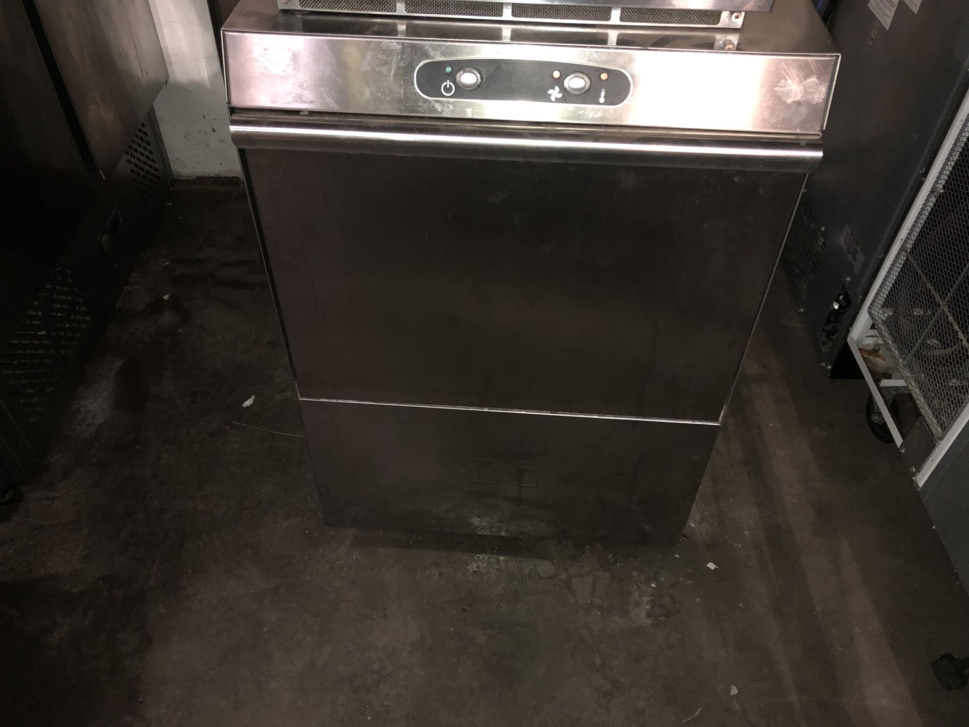 DC UNDER COUNTER DISHWASHER