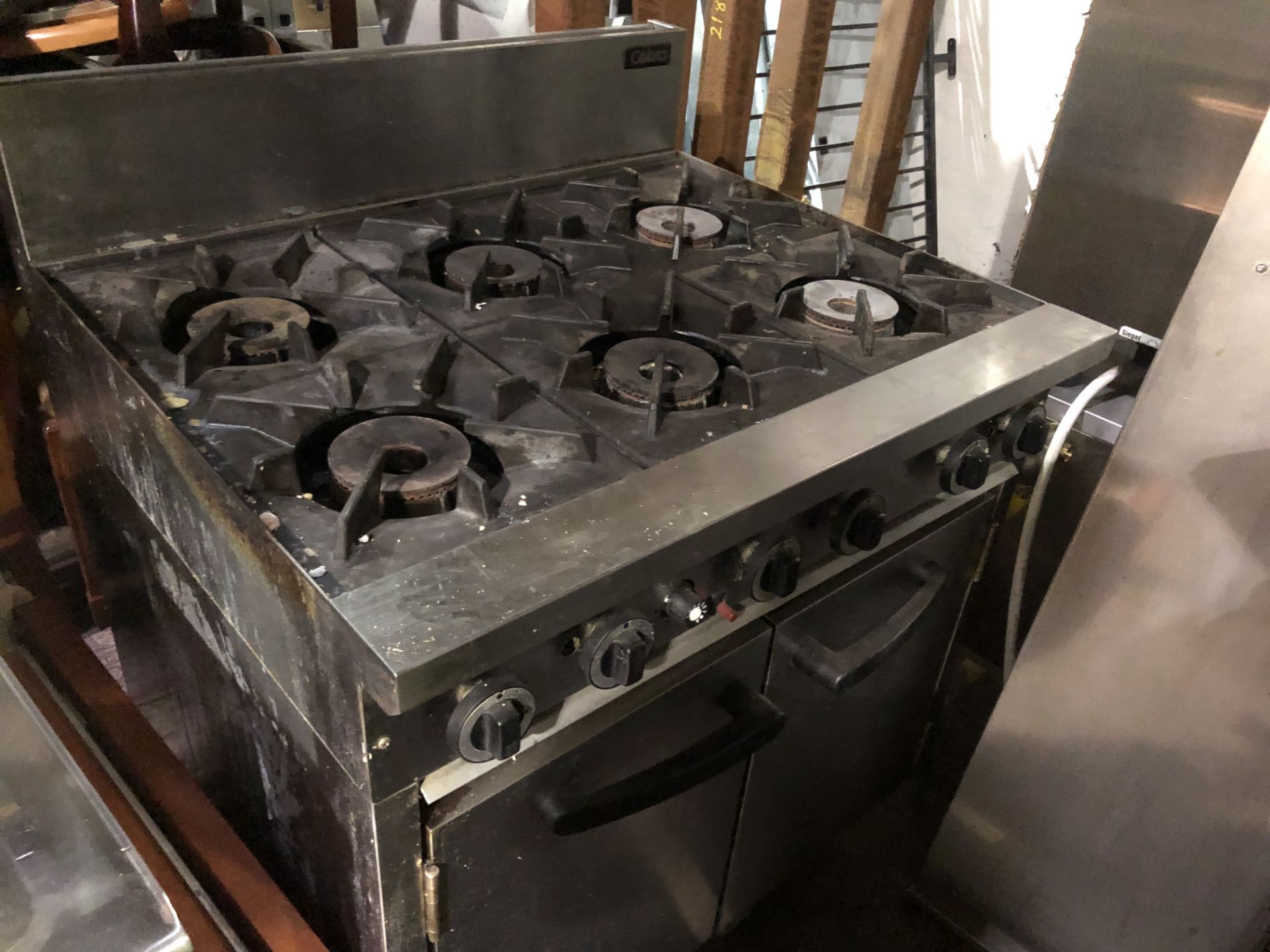 COMMERCIAL COOKER 6 BURNER - PROPANE GAS