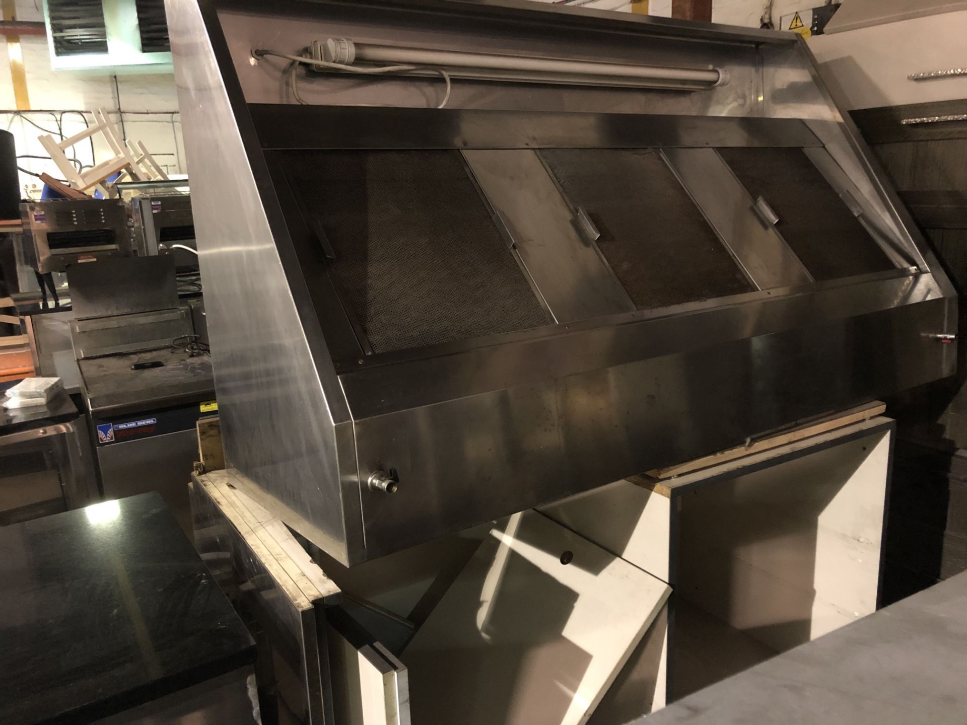 STAINLESS STEEL CANOPY/EXTRACTOR - Image 2 of 2