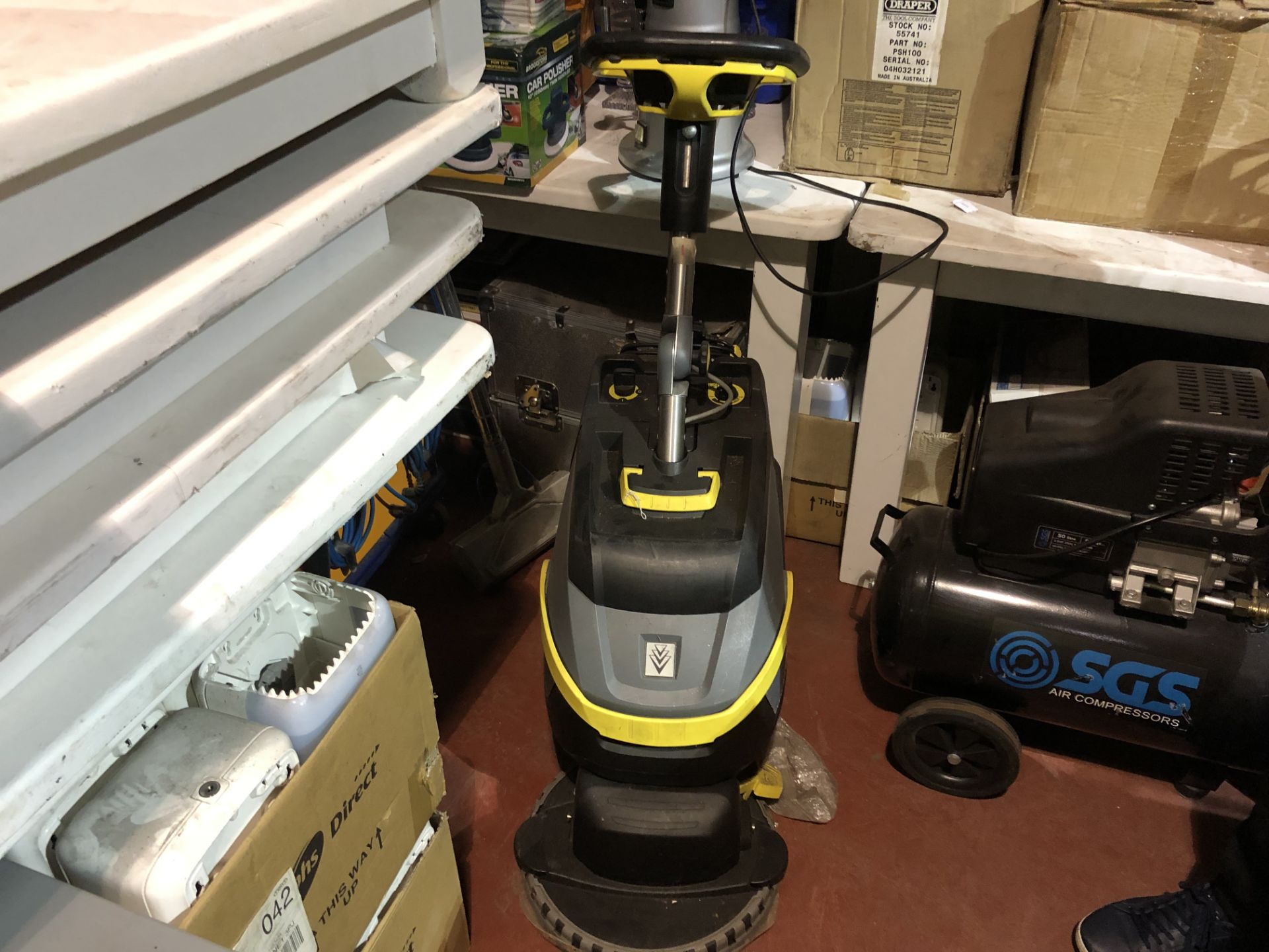 KARCHER PROFESSIONAL FLOOR WASHER