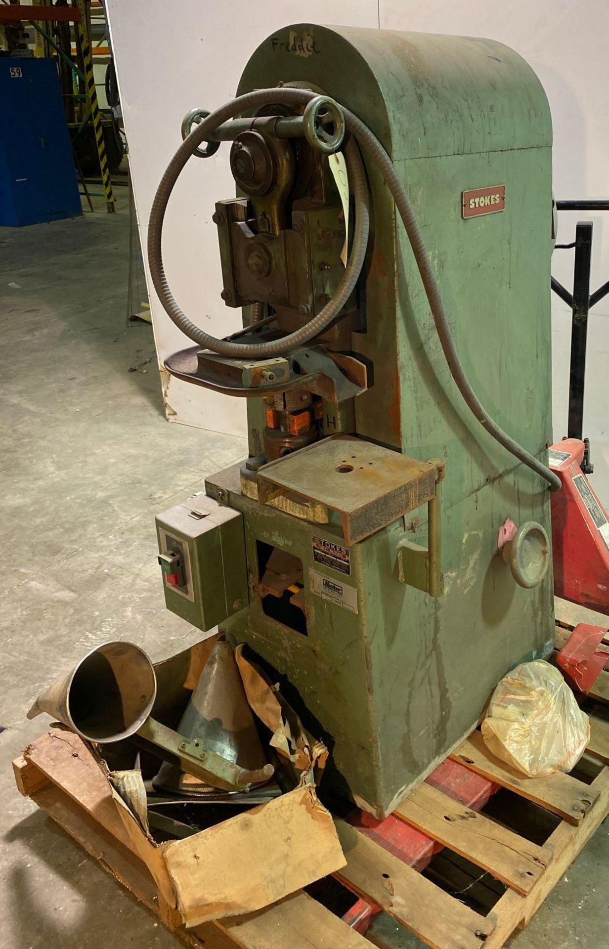 Stokes Single Station Tablet Press