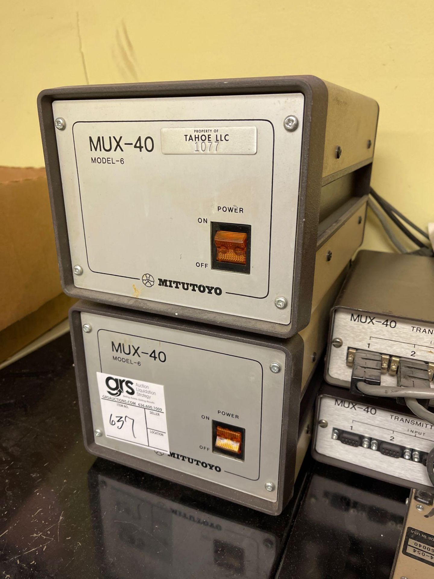 (2) Mitutoyo MUX40 Interface Receivers w/ (2) MUX40 Transmitters and (4) Receivers