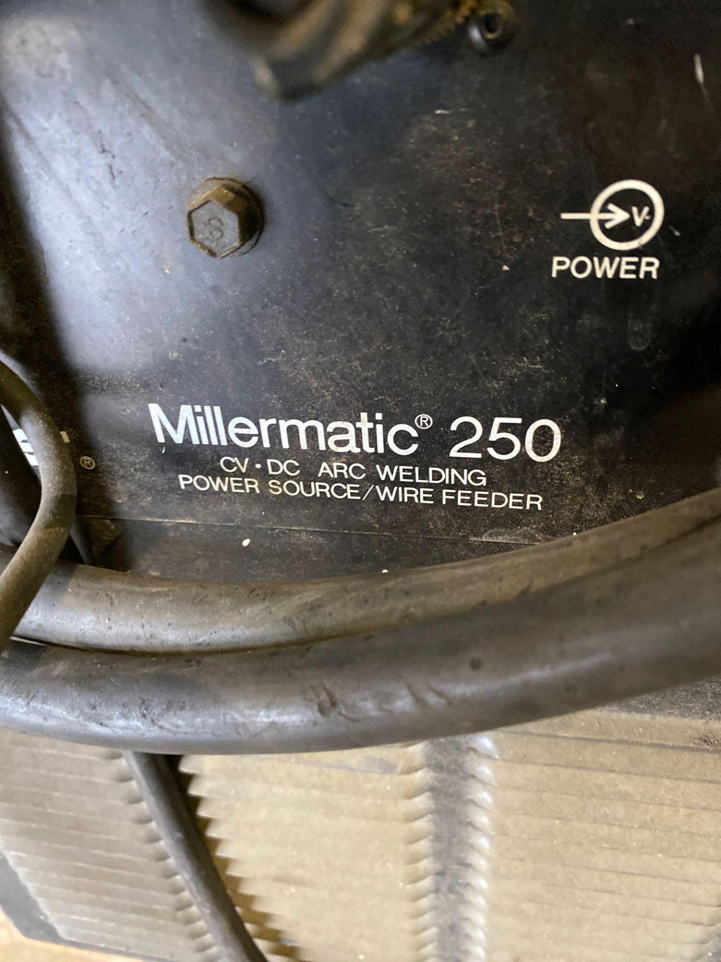 Miller Matic 250 CVDC Welding Power Source/Wire Feeder - Bild 6 aus 8