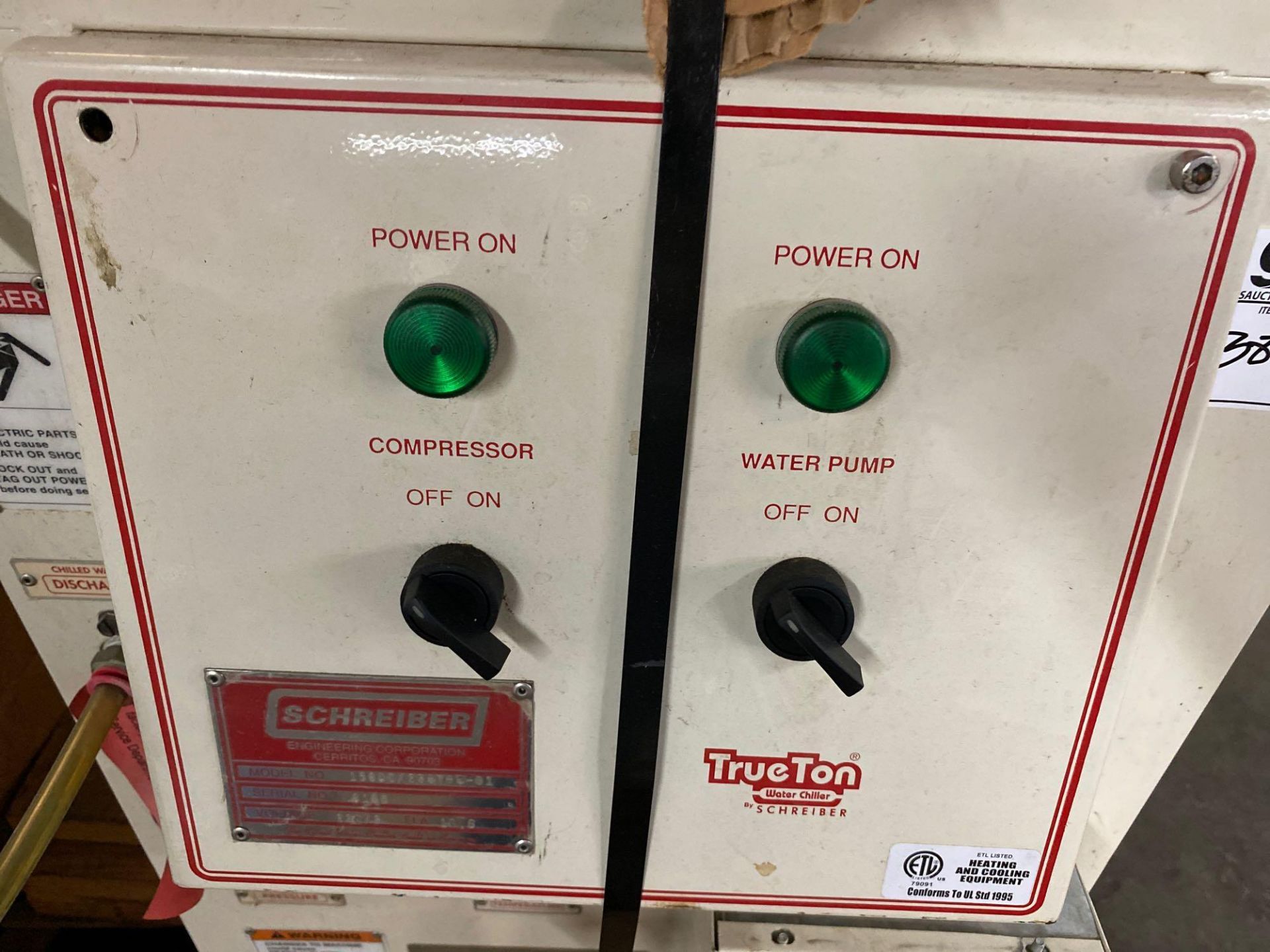 True Ton Water Chiller and Pump - Image 5 of 5