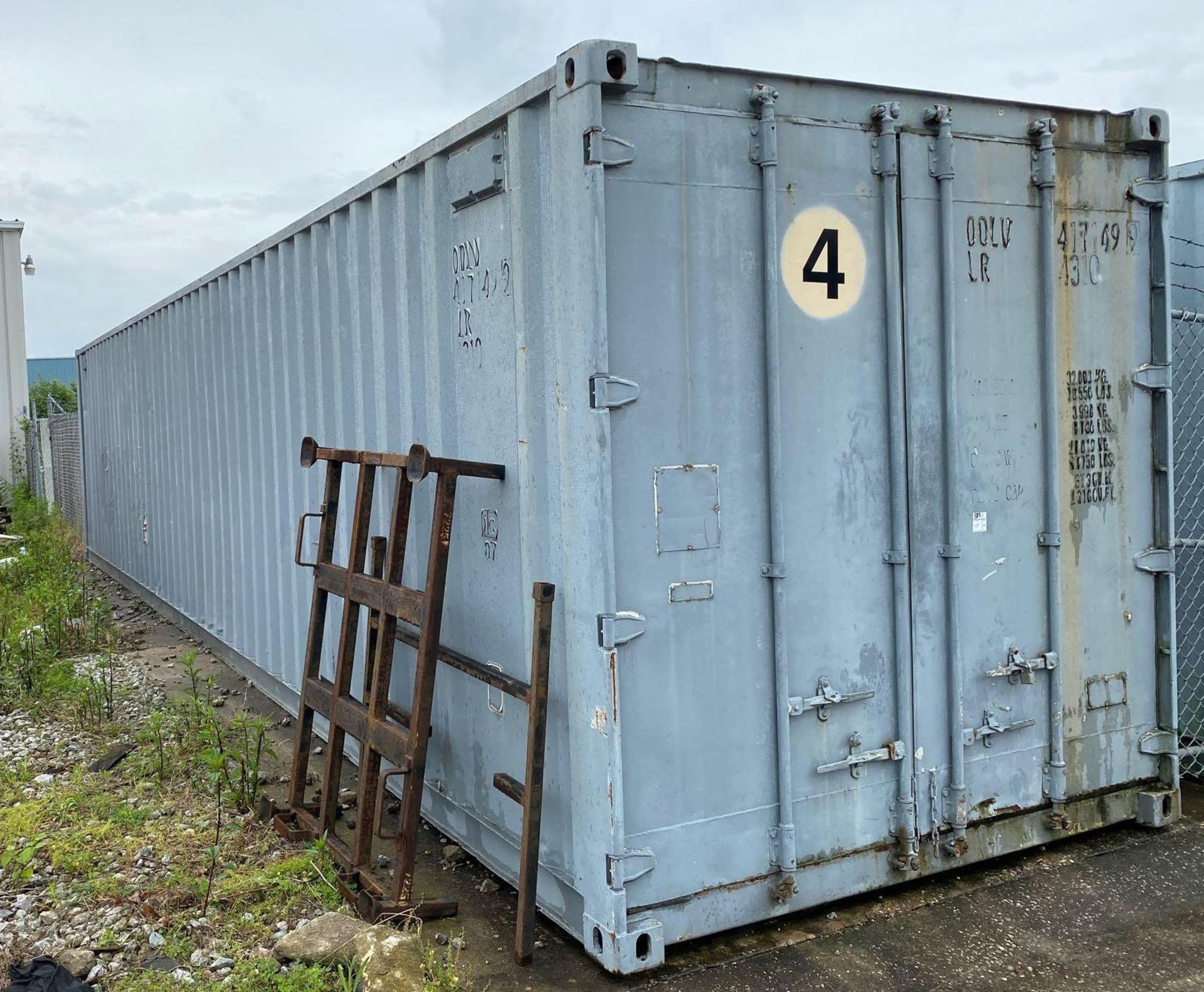 Shipping Container - Image 2 of 2