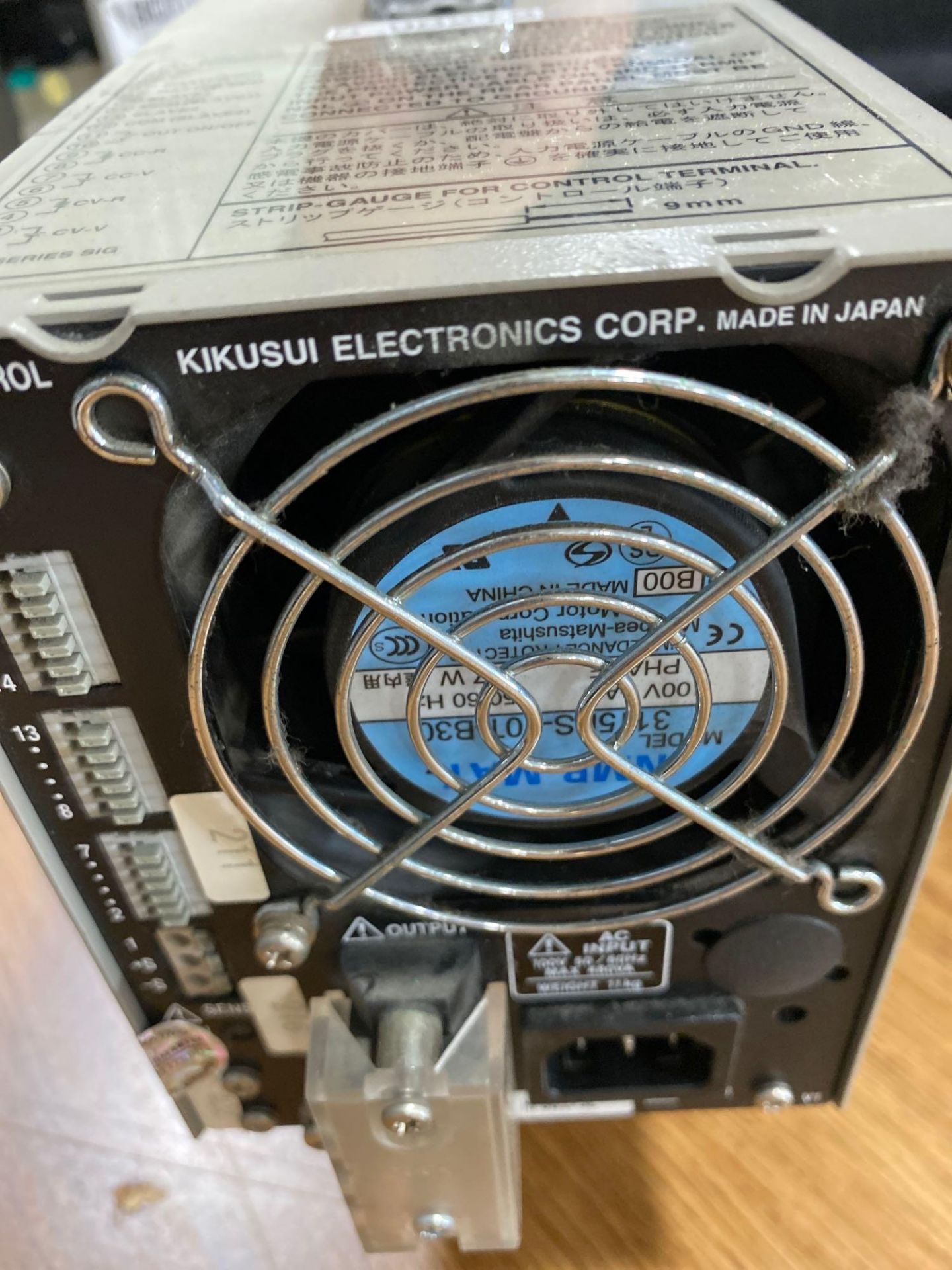 Kikusui Regulated DC Power Supplies DC 0-35V 5A - Image 8 of 8