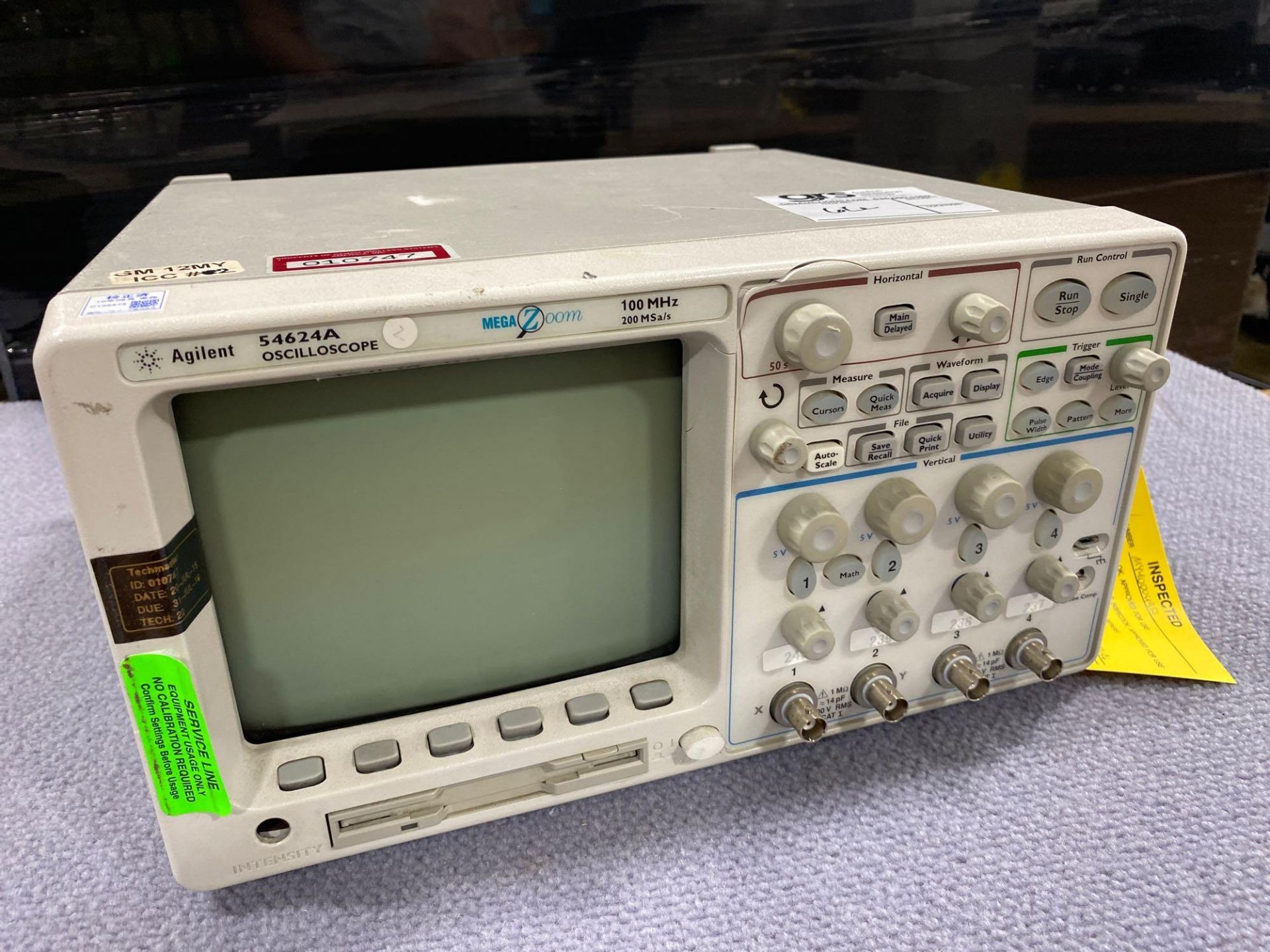 Agilent Oscilloscope, Mega ZOOM