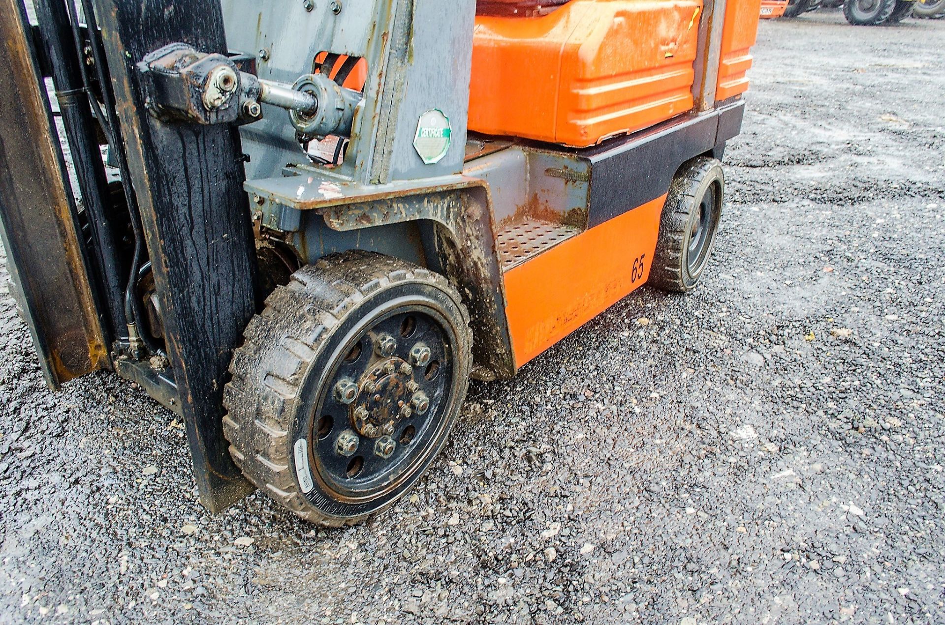 Toyota SFGC25 2.5 tonne gas powered fork lift truck Year: 1995 S/N: 83483 Recorded Hours: 13302 333 - Image 11 of 14