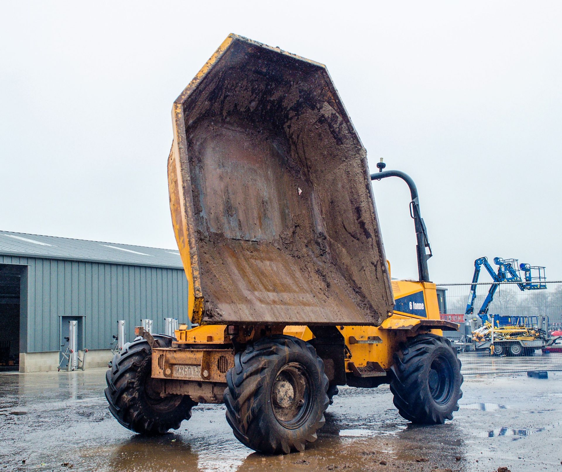 Thwaites 6 tonne swivel skip dumper Year: 2011 S/N: 500332 Recorded Hours: 1830 5010255 - Image 9 of 20