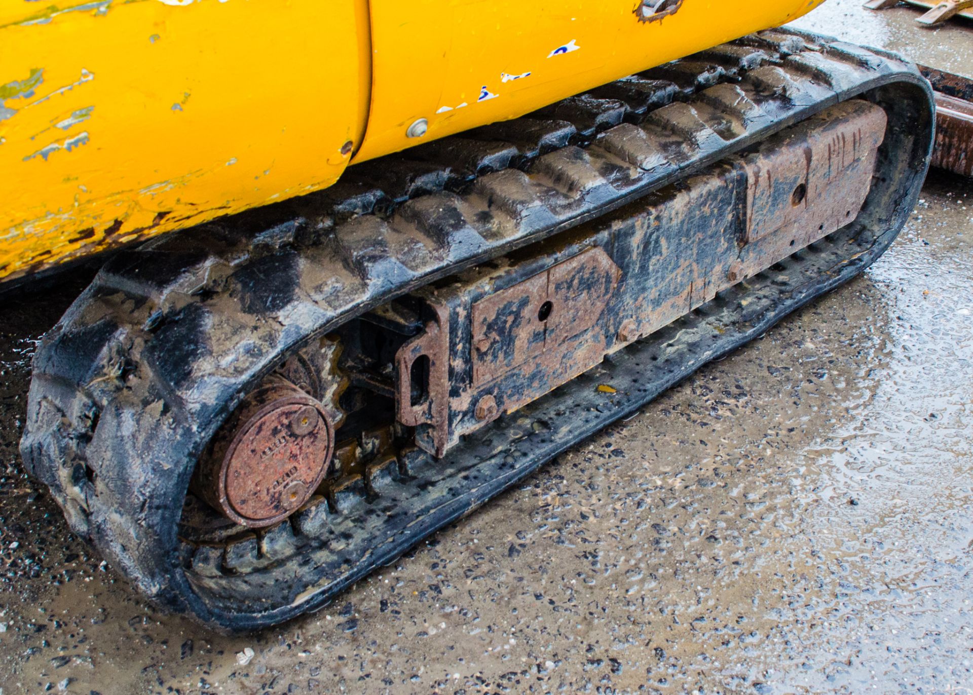 JCB 8014 CTS 1.5 tonne rubber tracked excavator  Year: 2014 S/N: 2070513 Recorded Hours: 2055 Piped, - Image 10 of 18