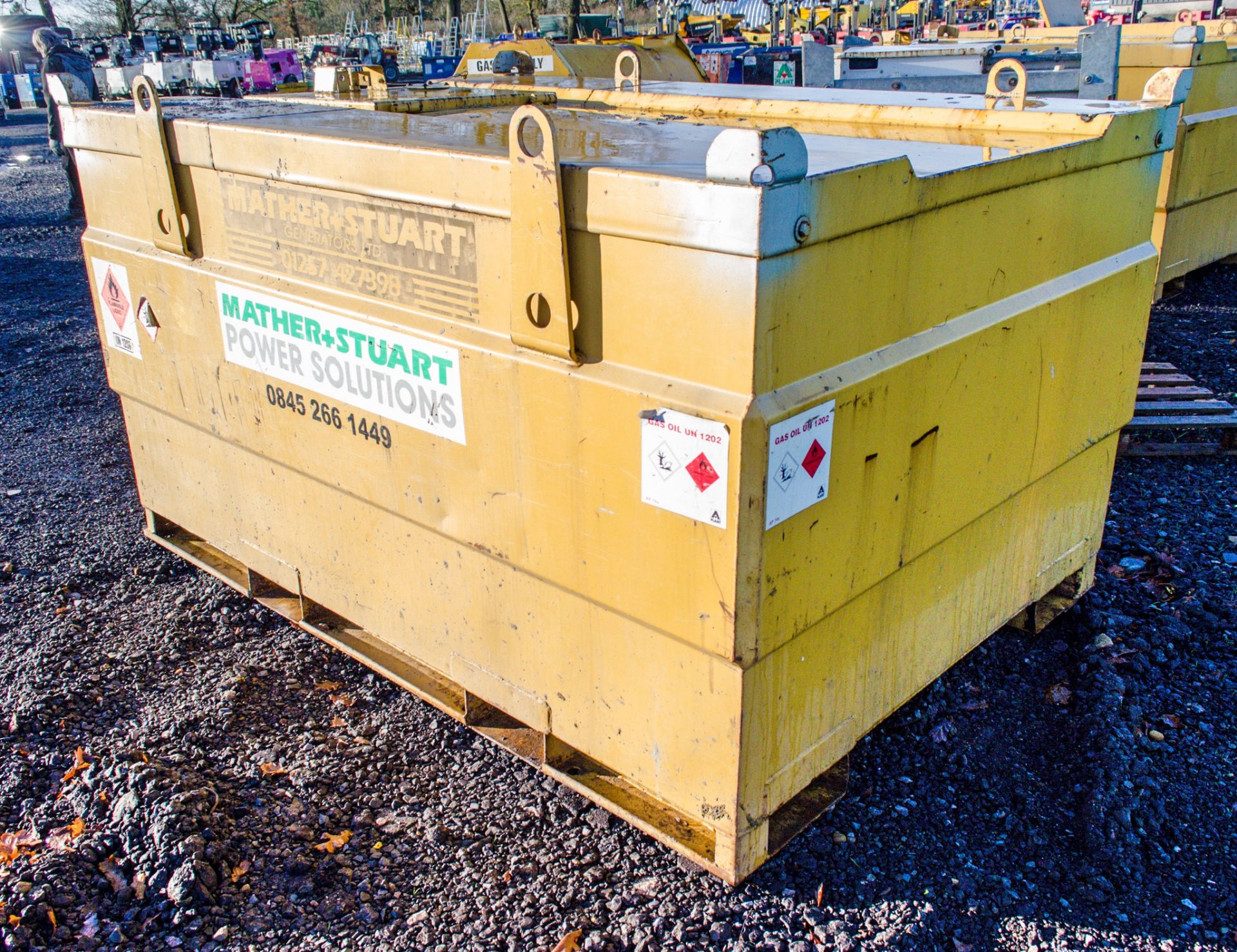 Western 3000 litre bunded static fuel bowser c/w generator feeds 8198 - Image 2 of 3