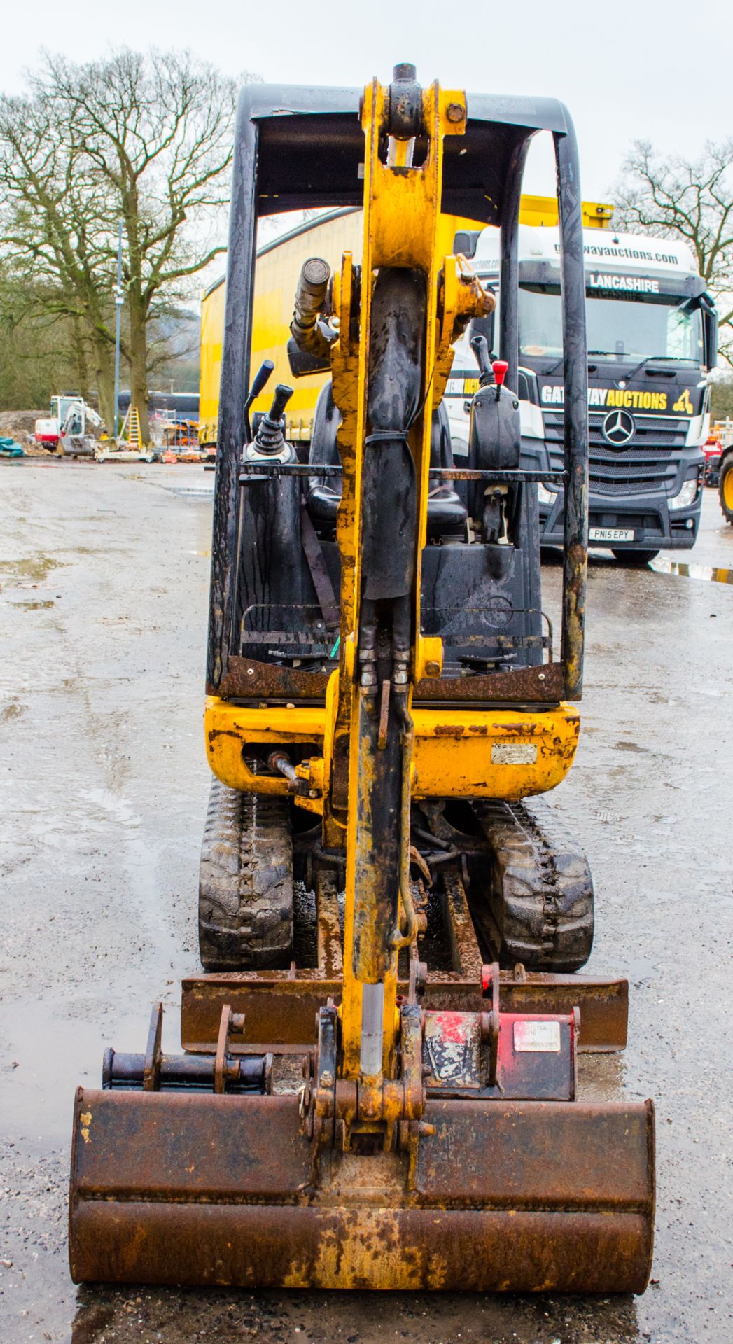 JCB 8014 CTS 1.5 tonne rubber tracked excavator  Year: 2014 S/N: 2070490 Recorded Hours; 2264 Piped, - Image 5 of 17