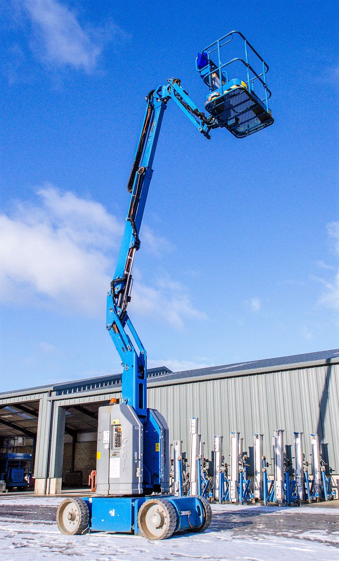 Genie Z-30/20 battery electric boom lift access platform Year: 2014 S/N: 15393 Recorded Hours: 189 - Image 10 of 15