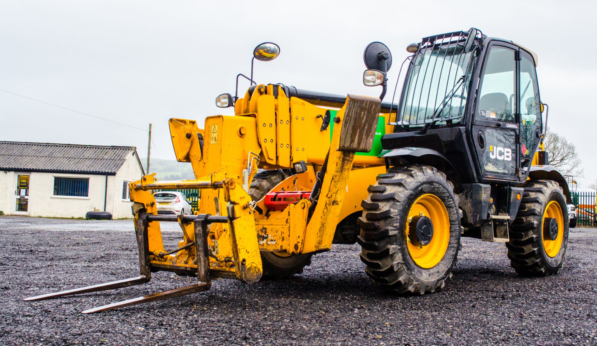 JCB 540-170 17 metre telescopic handler  Year: 2014 S/N: 2343173 Recorded Hours: 3211 A654285