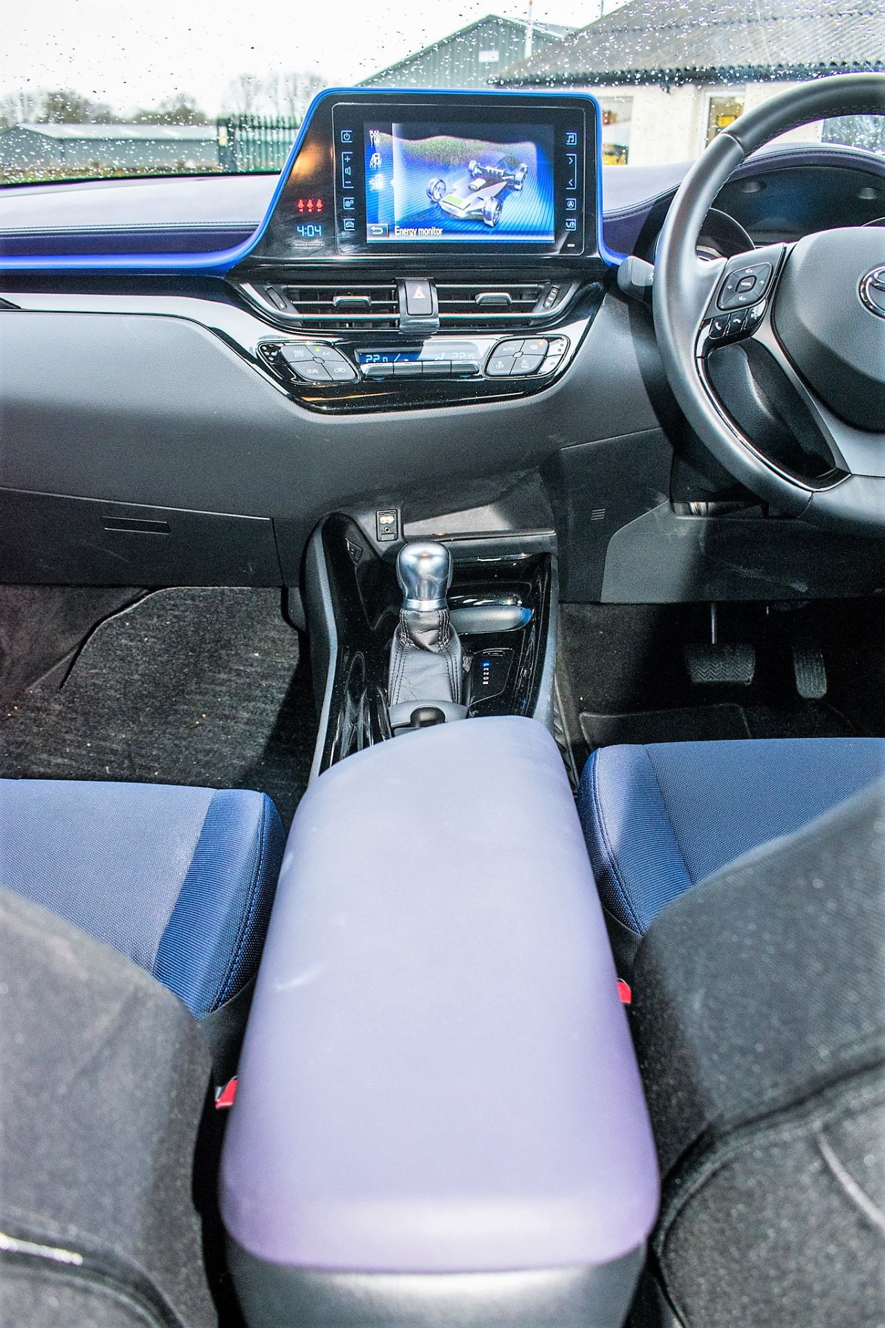 Toyota C-HR Dynamic HEV CVT hybrid electric 5 door hatchback Registration Number: LSI8 FZE Date of - Image 23 of 27