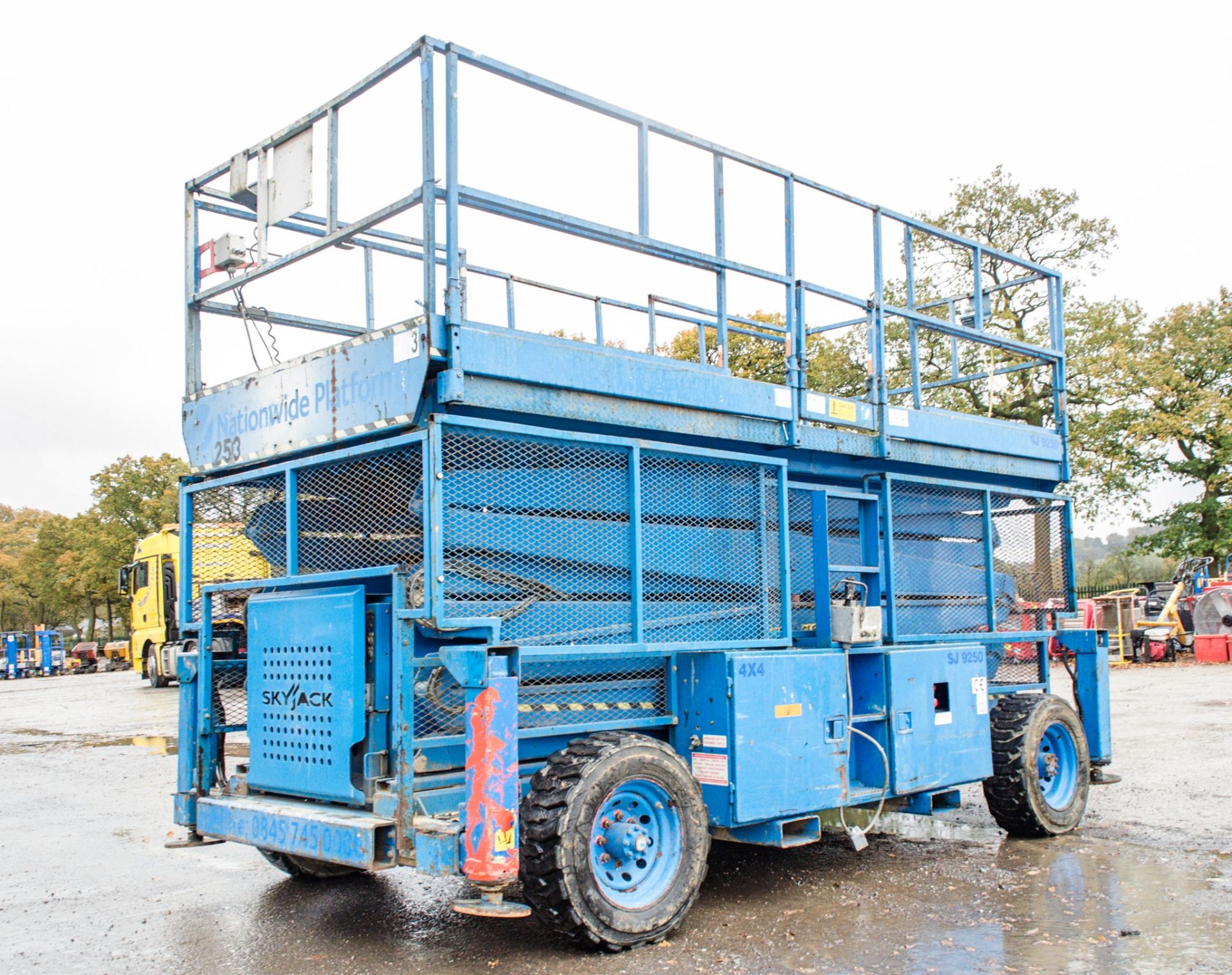 Skyjack SJ9250 50ft Rough Terrain 4 x 4 diesel driven mobile scissor lift access platform Year: 2007 - Image 3 of 11