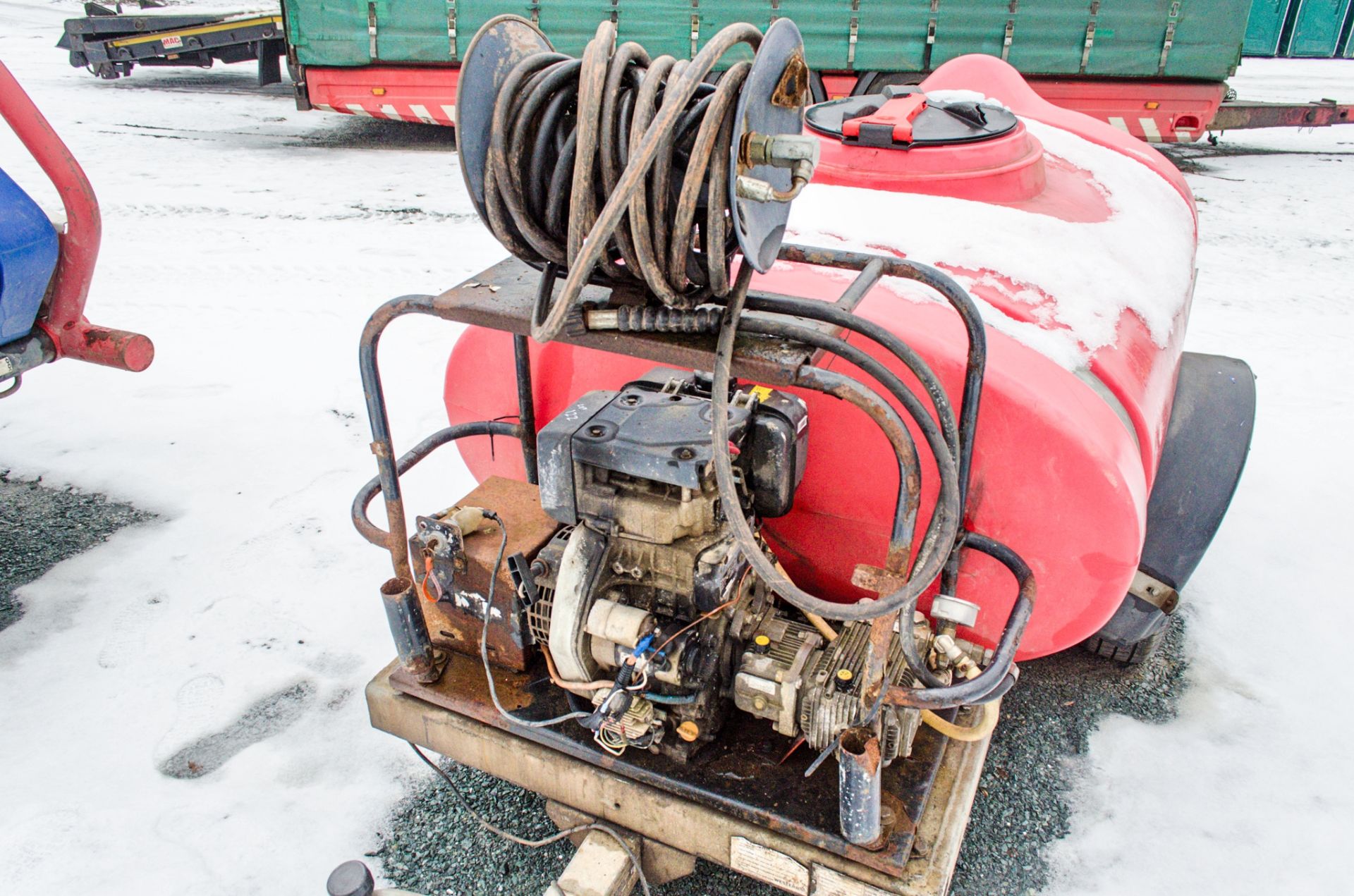 Trailer Engineering diesel driven fast tow pressure washer bowser 2307-0246 VPD - Image 3 of 3