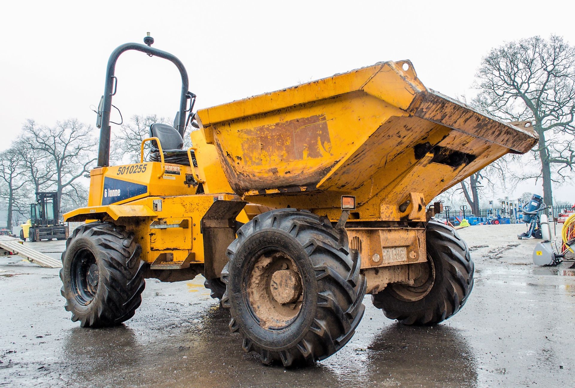 Thwaites 6 tonne swivel skip dumper Year: 2011 S/N: 500332 Recorded Hours: 1830 5010255 - Image 2 of 20