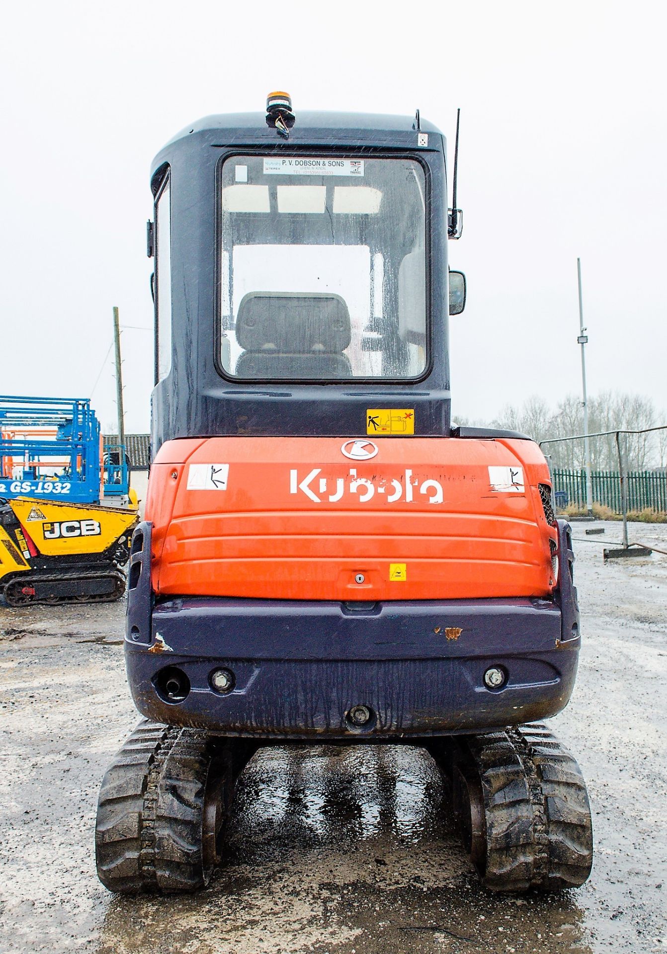 Kubota KX61-3 2.6 tonne rubber tracked mini excavator Year: 2014 S/N: 80737 Recorded Hours: 3632 - Image 6 of 20